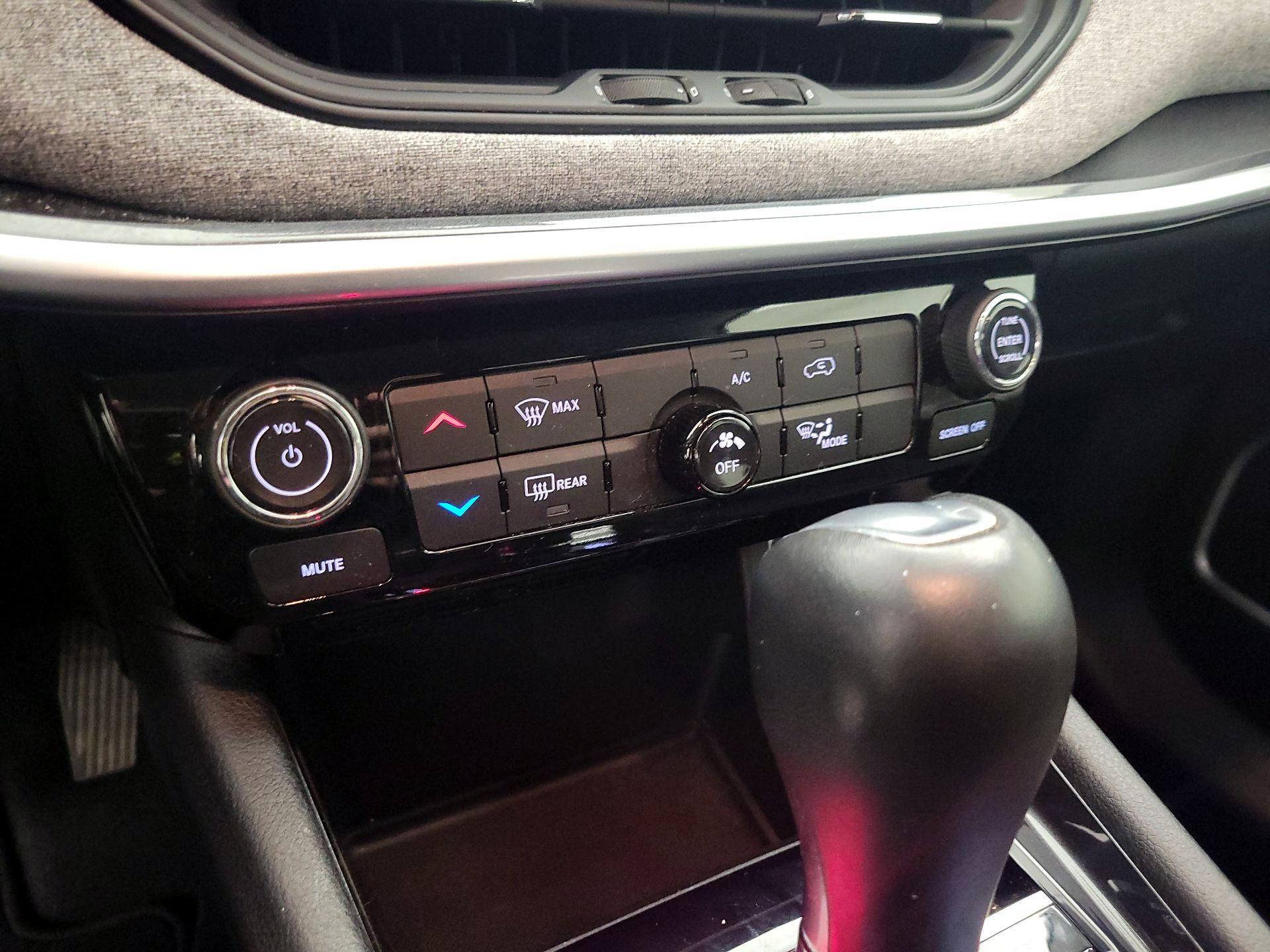 Thumbnail: 2022 Jeep Compass - 16