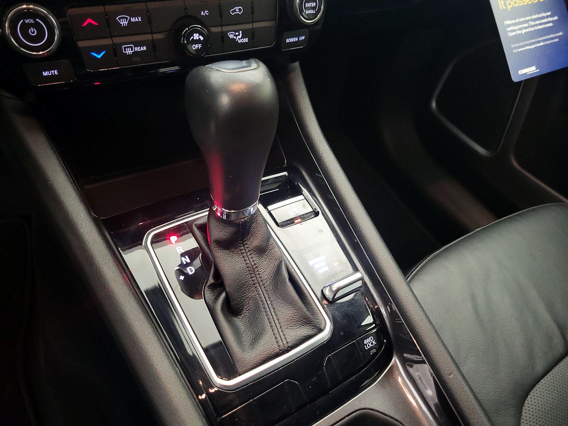 Thumbnail: 2022 Jeep Compass - 17