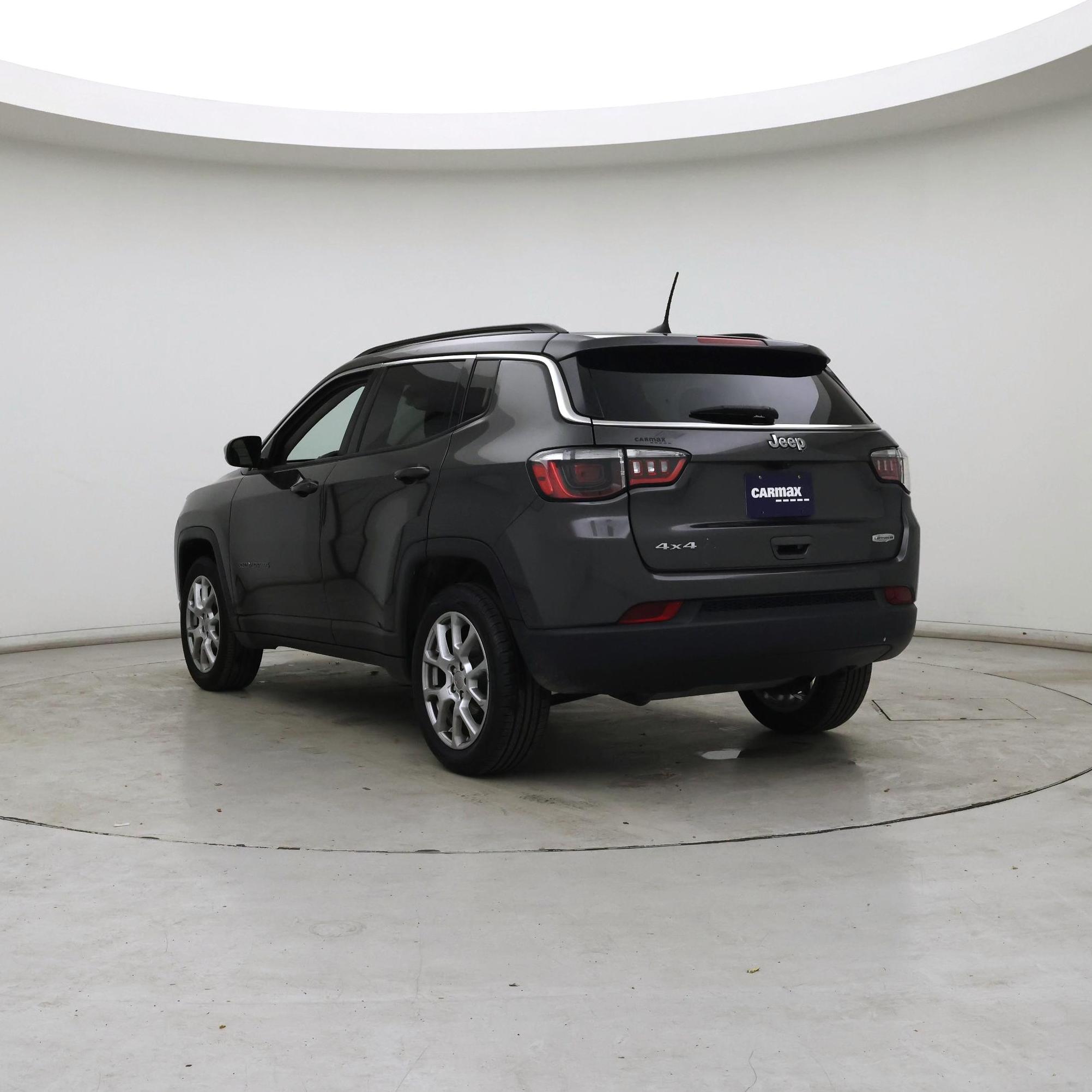 Thumbnail: 2022 Jeep Compass - 2