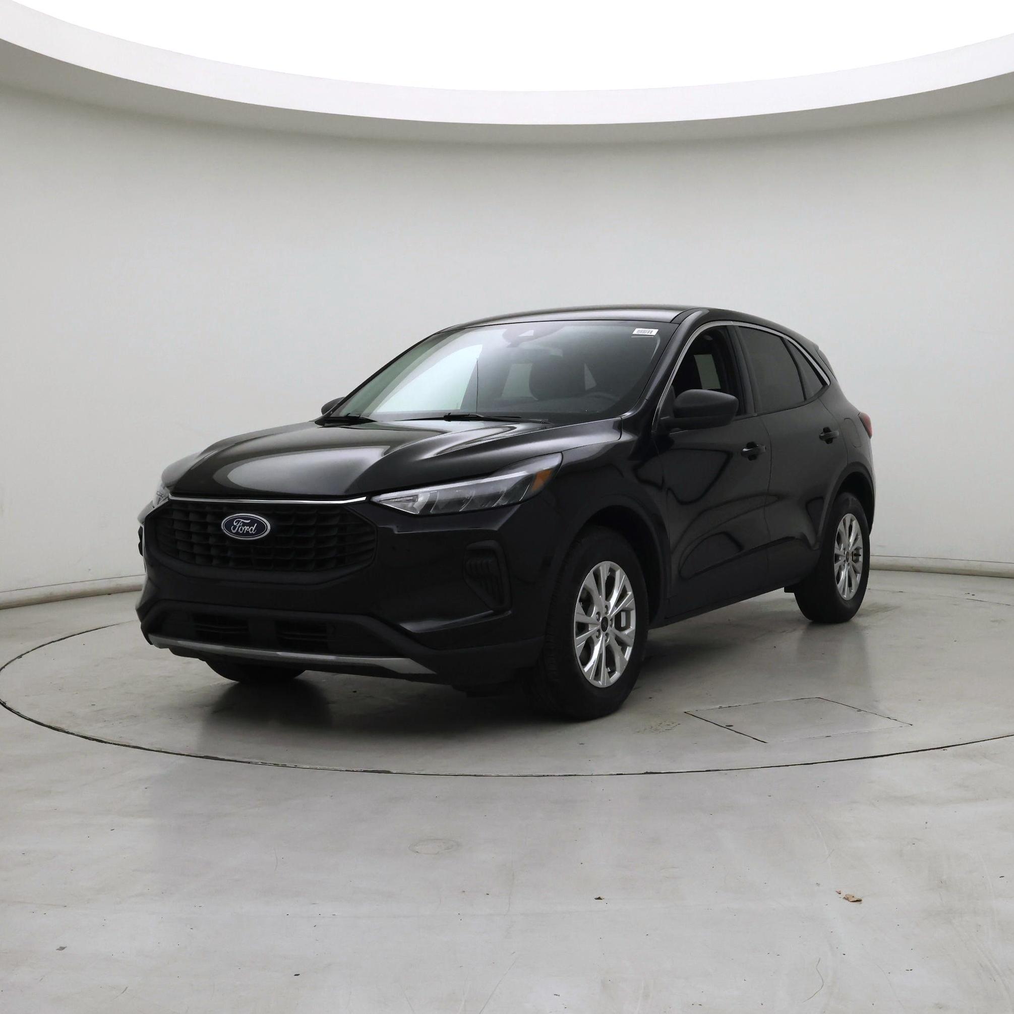 Thumbnail: 2023 Ford Escape - 4