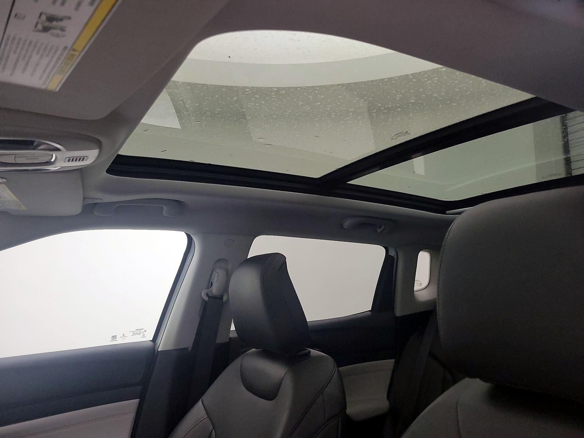 Thumbnail: 2022 Jeep Compass - 19