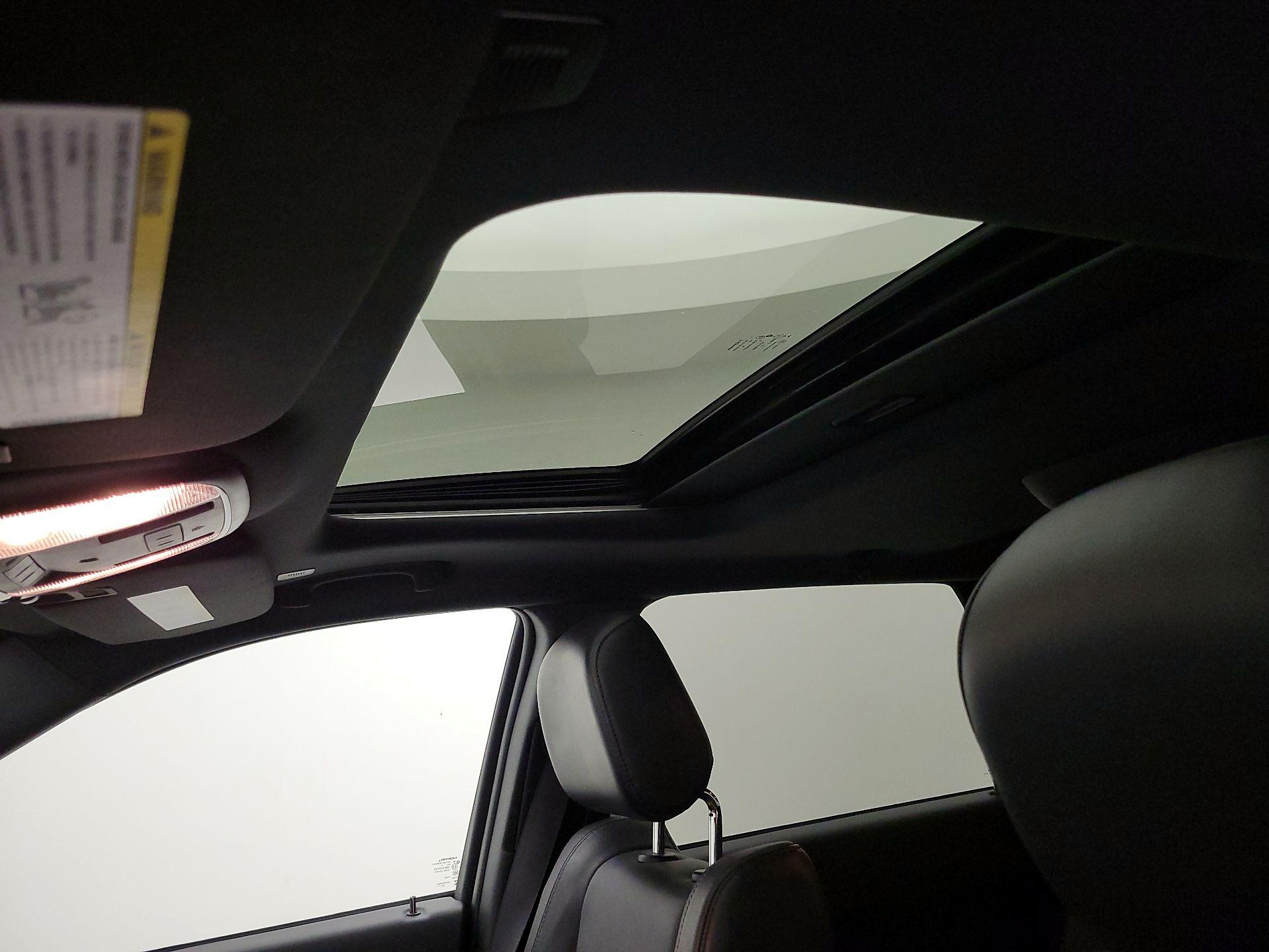 Thumbnail: 2022 Dodge Durango - 19