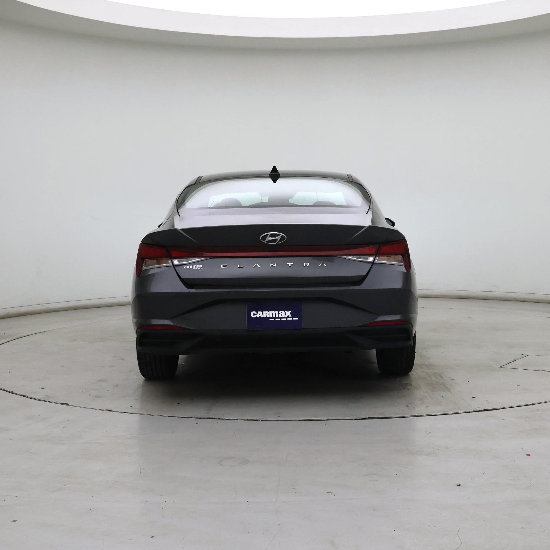 Thumbnail: 2022 Hyundai Elantra - 6