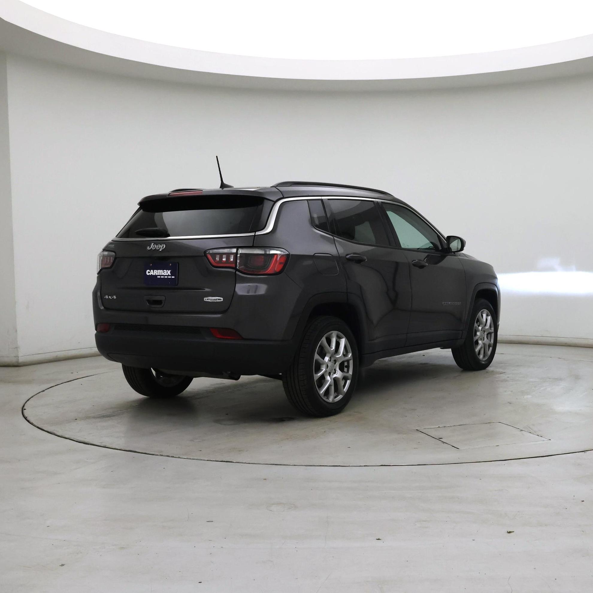 Thumbnail: 2022 Jeep Compass - 8