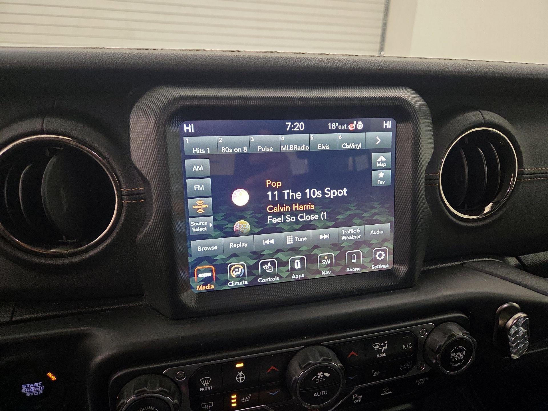 Thumbnail: 2021 Jeep Gladiator - 15