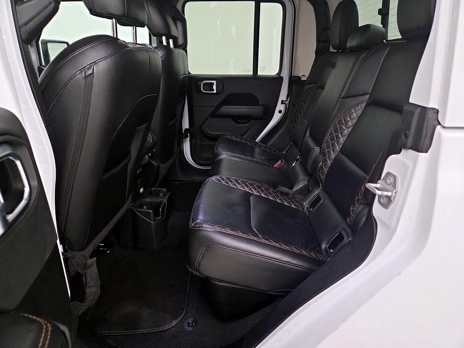 Thumbnail: 2021 Jeep Gladiator - 19