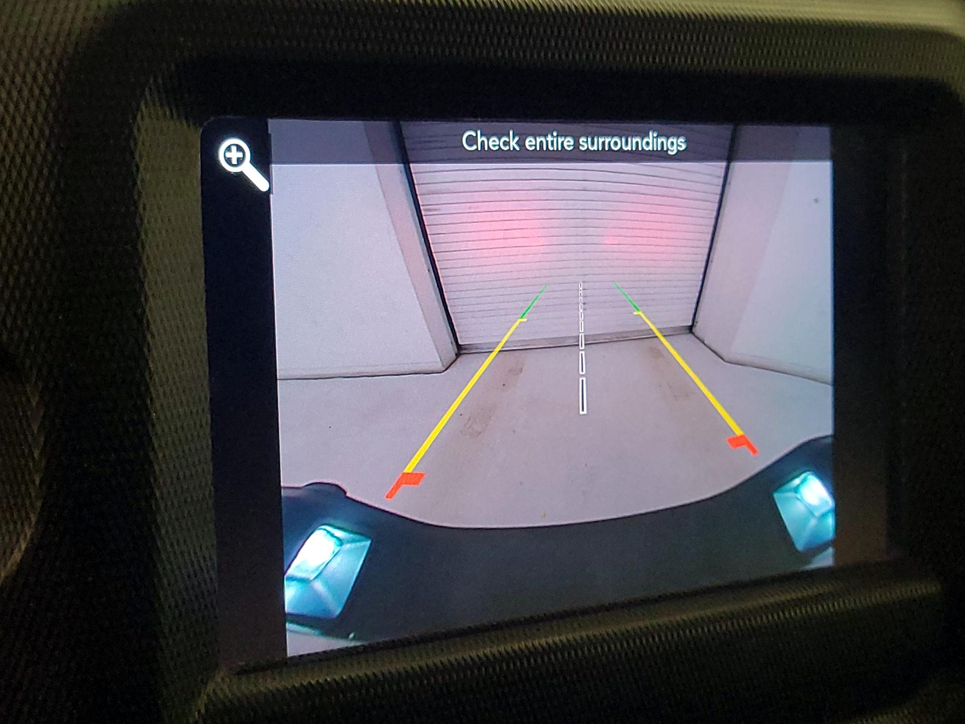 Thumbnail: 2022 Jeep Gladiator - 14