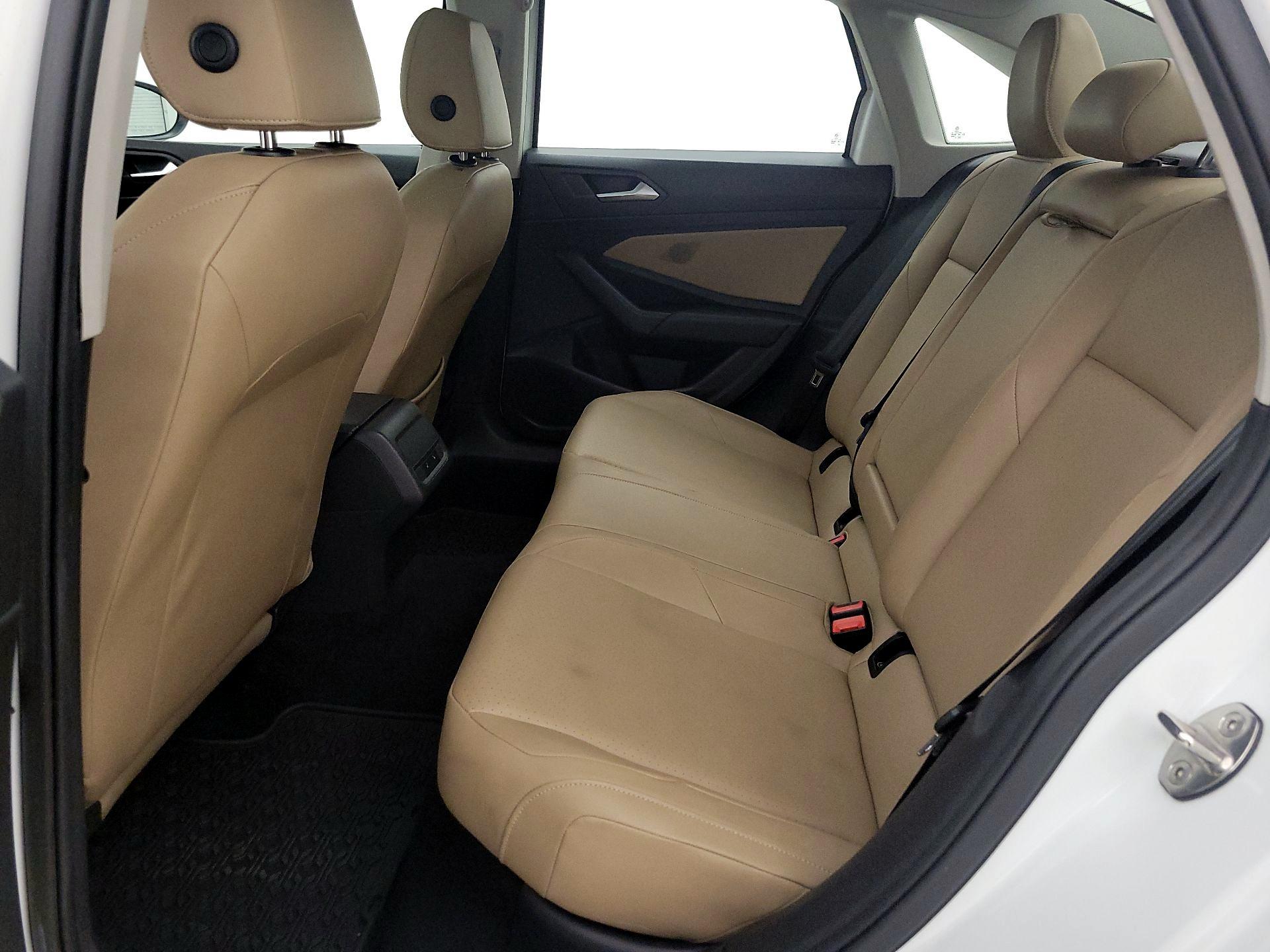 Thumbnail: 2020 Volkswagen Jetta - 20