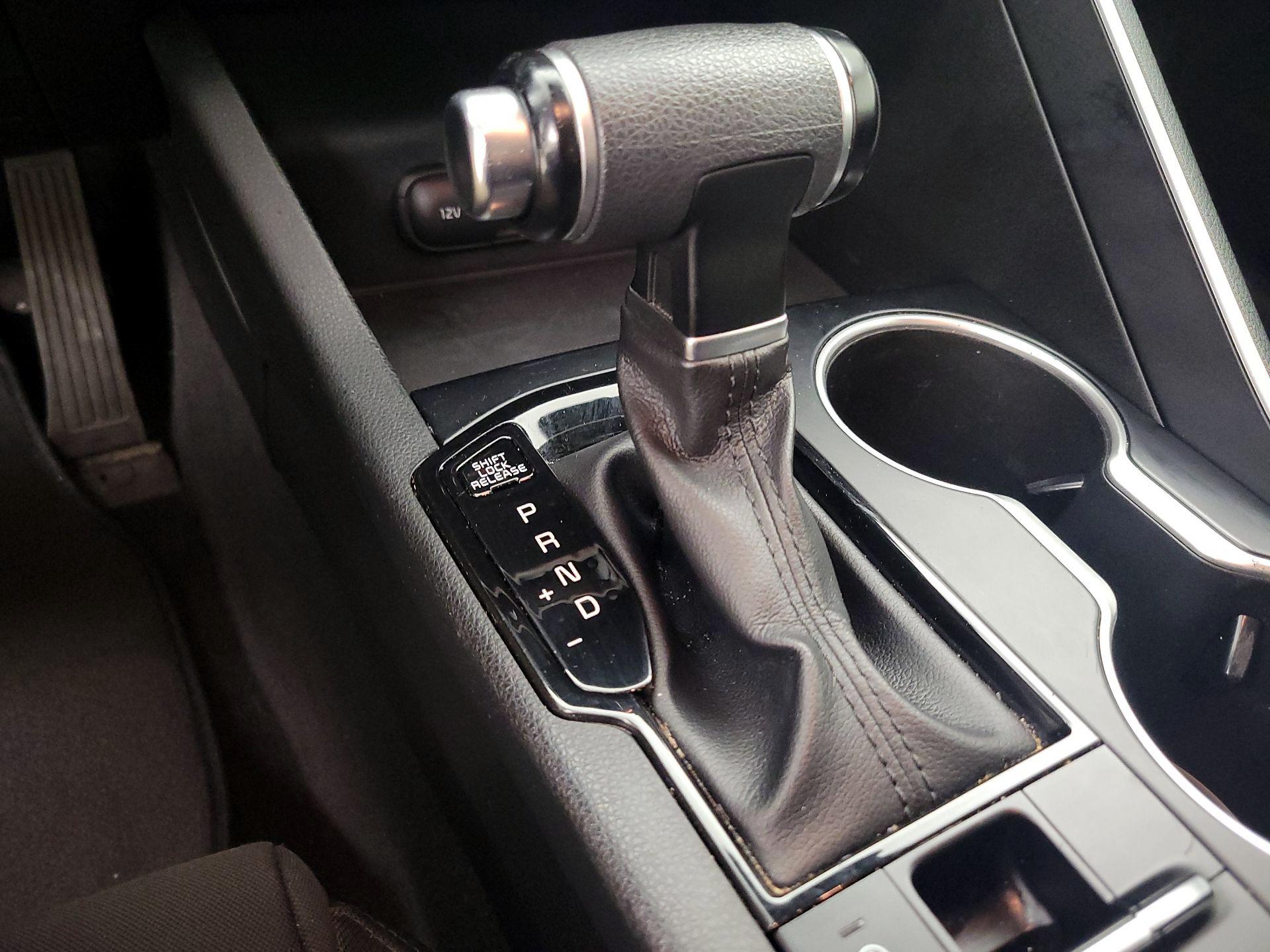 Thumbnail: 2021 Kia K5 - 17