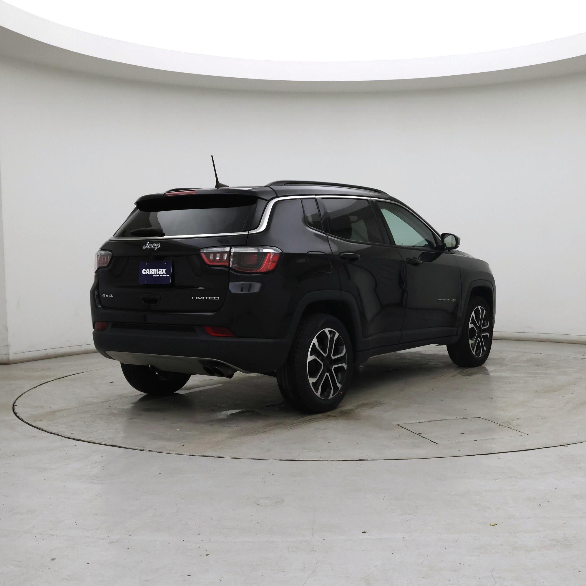 Thumbnail: 2022 Jeep Compass - 8