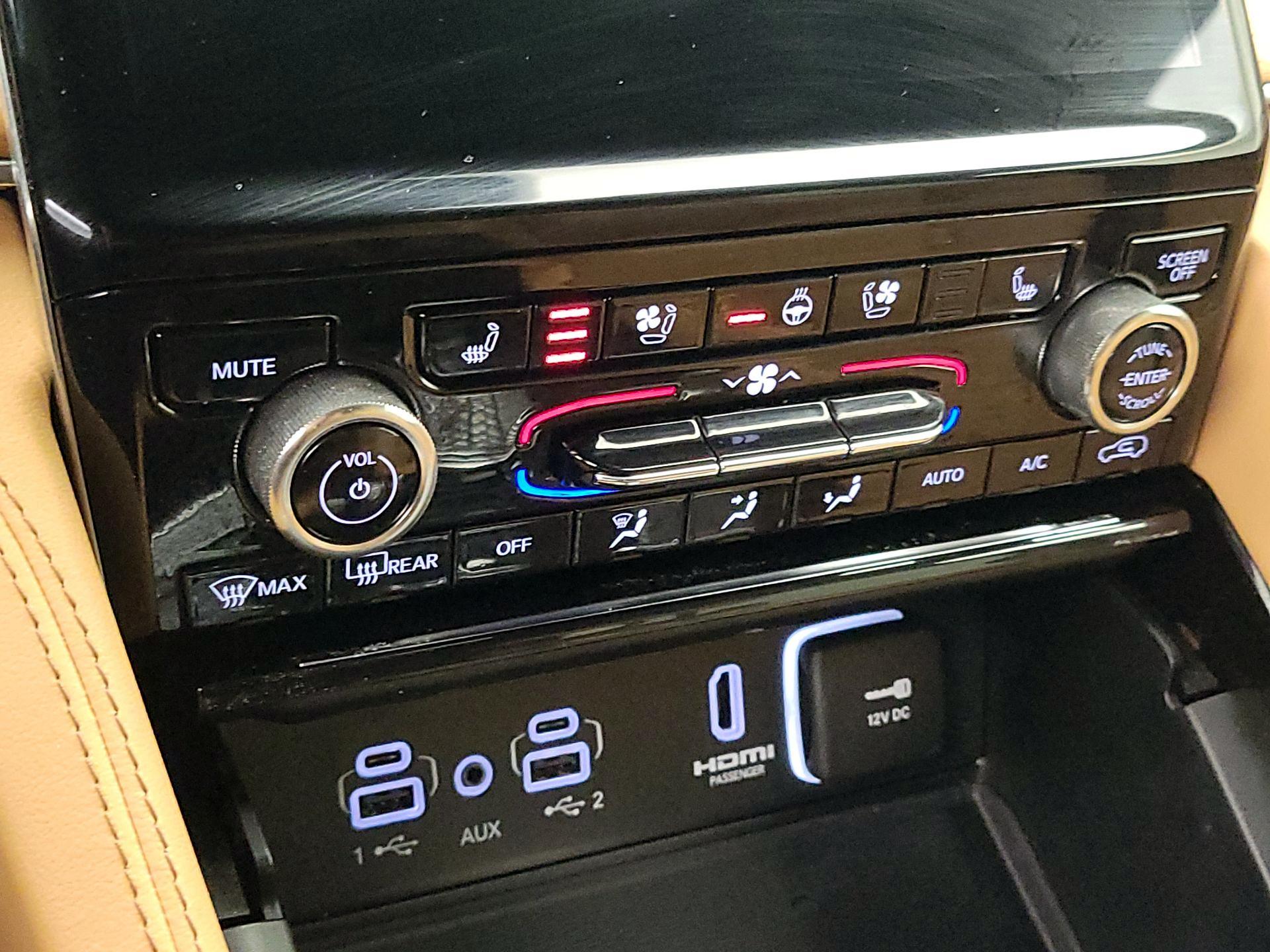 Thumbnail: 2023 Jeep Grand Cherokee L - 17