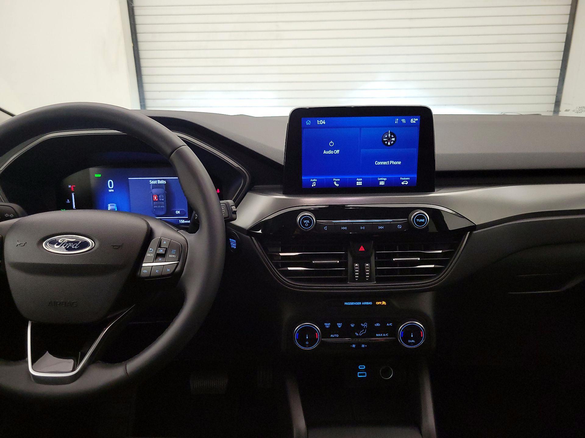 Thumbnail: 2023 Ford Escape - 9