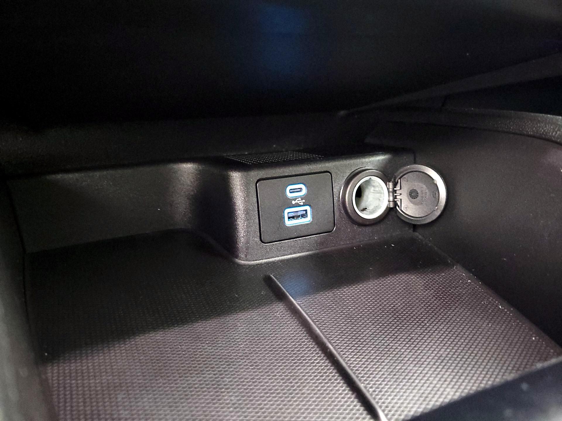 Thumbnail: 2023 Ford Escape - 18