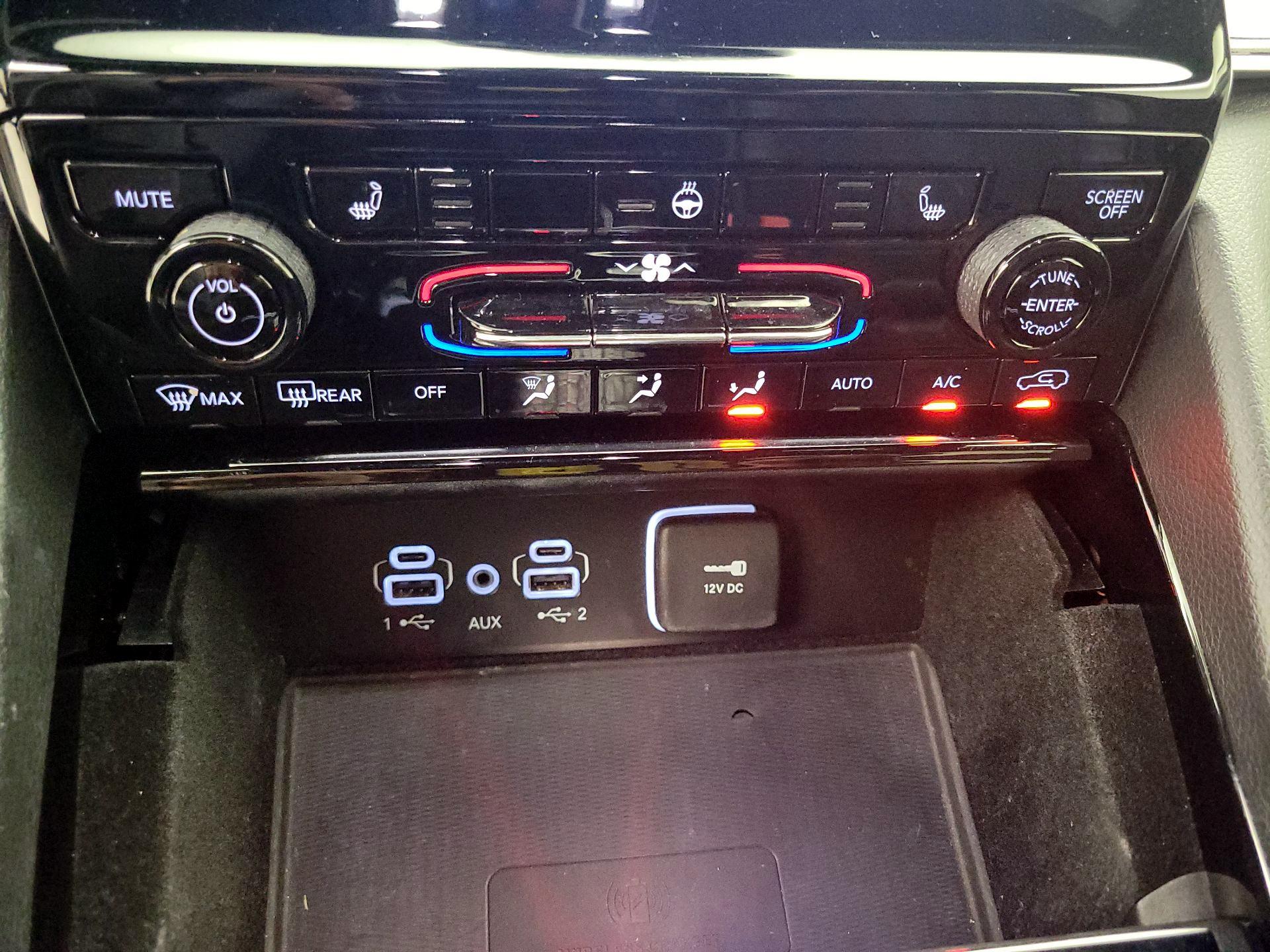 Thumbnail: 2021 Jeep Grand Cherokee L - 16