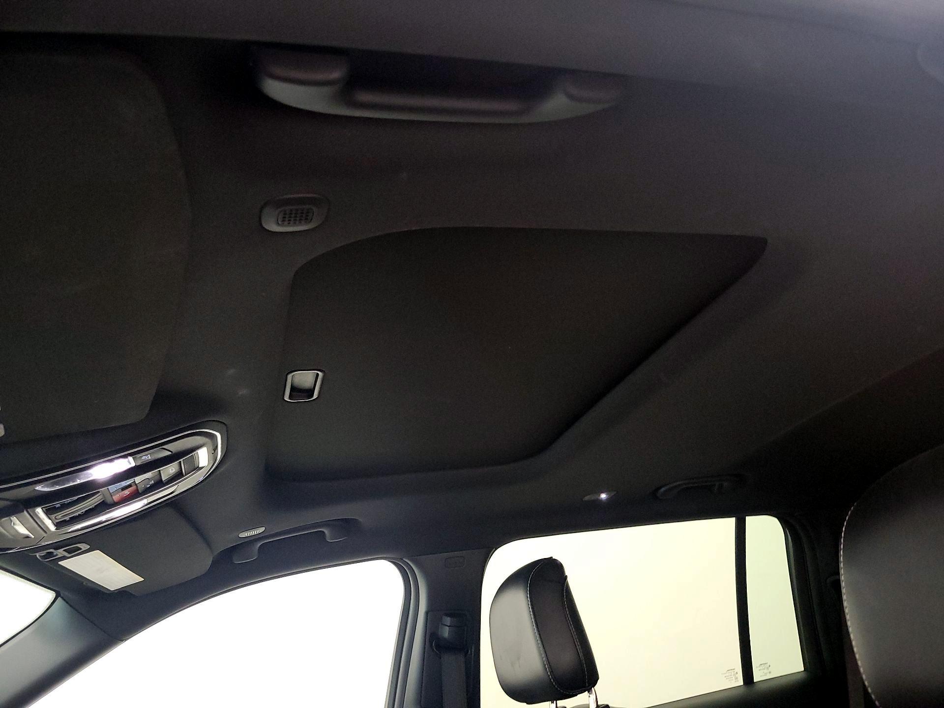 Thumbnail: 2021 Jeep Grand Cherokee L - 19