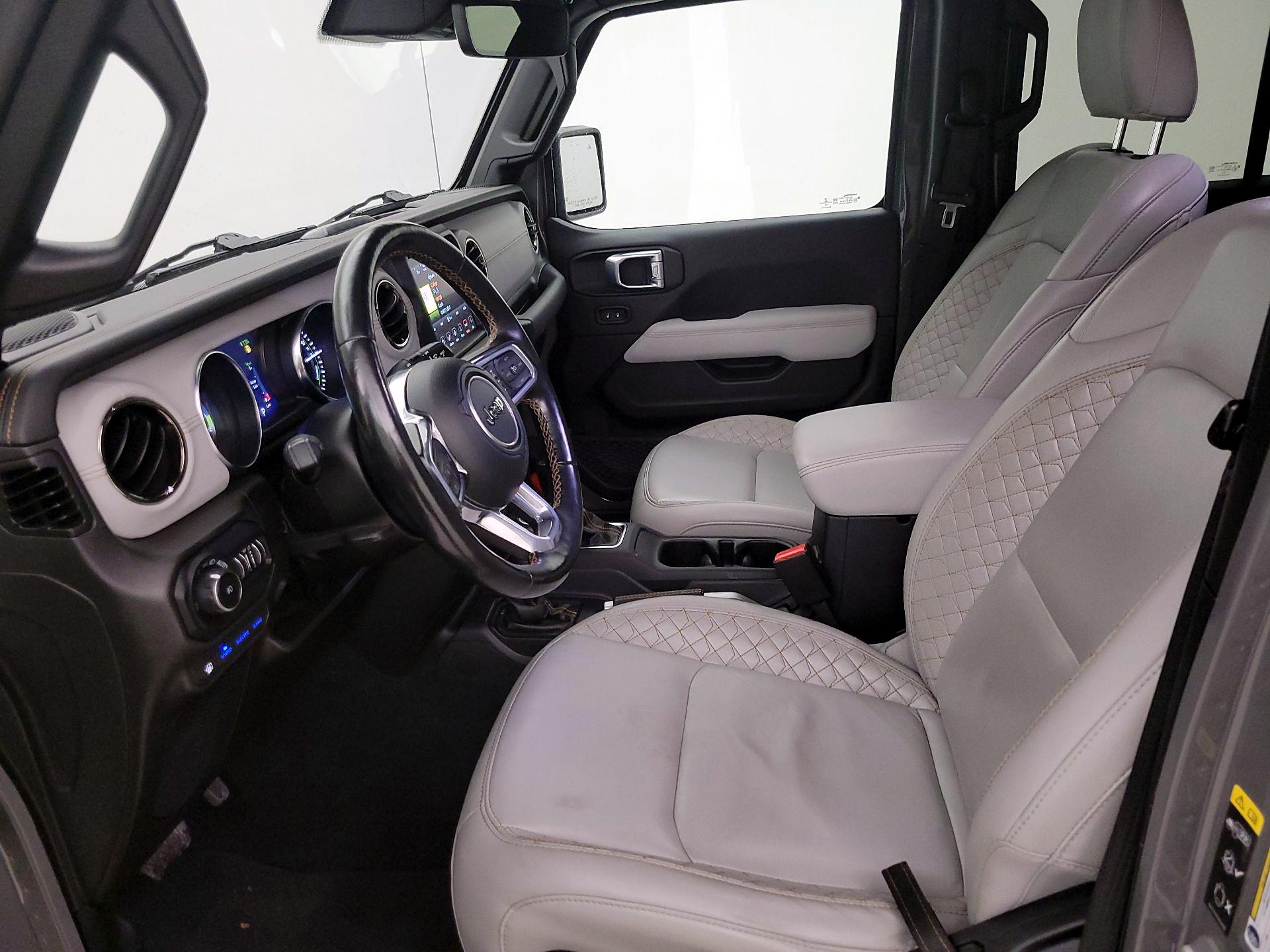 Thumbnail: 2022 Jeep Wrangler - 11