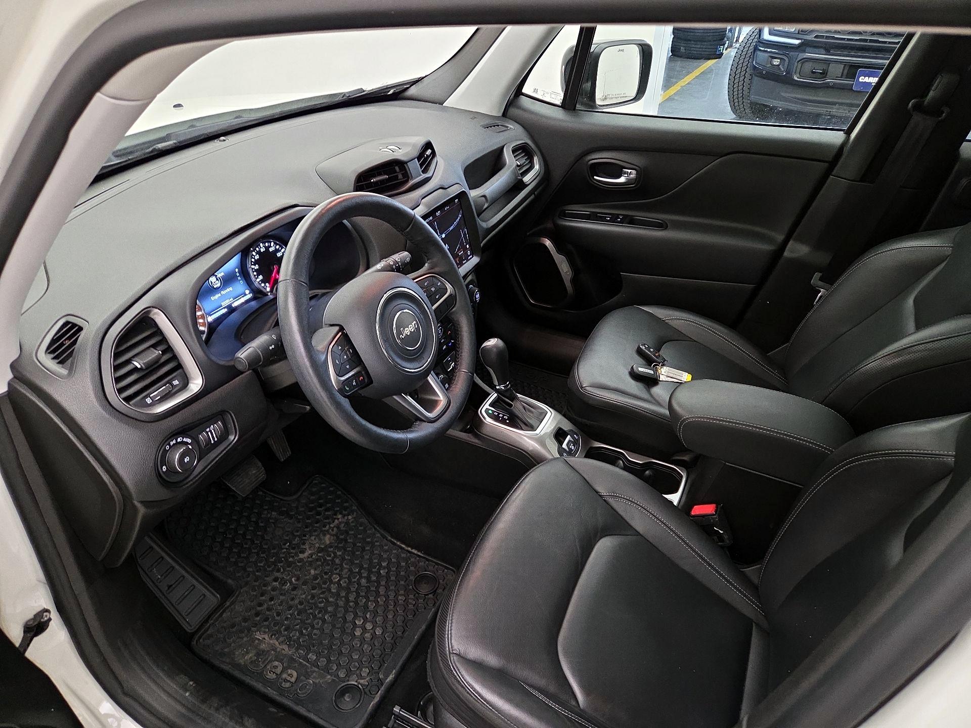 Thumbnail: 2022 Jeep Renegade - 11