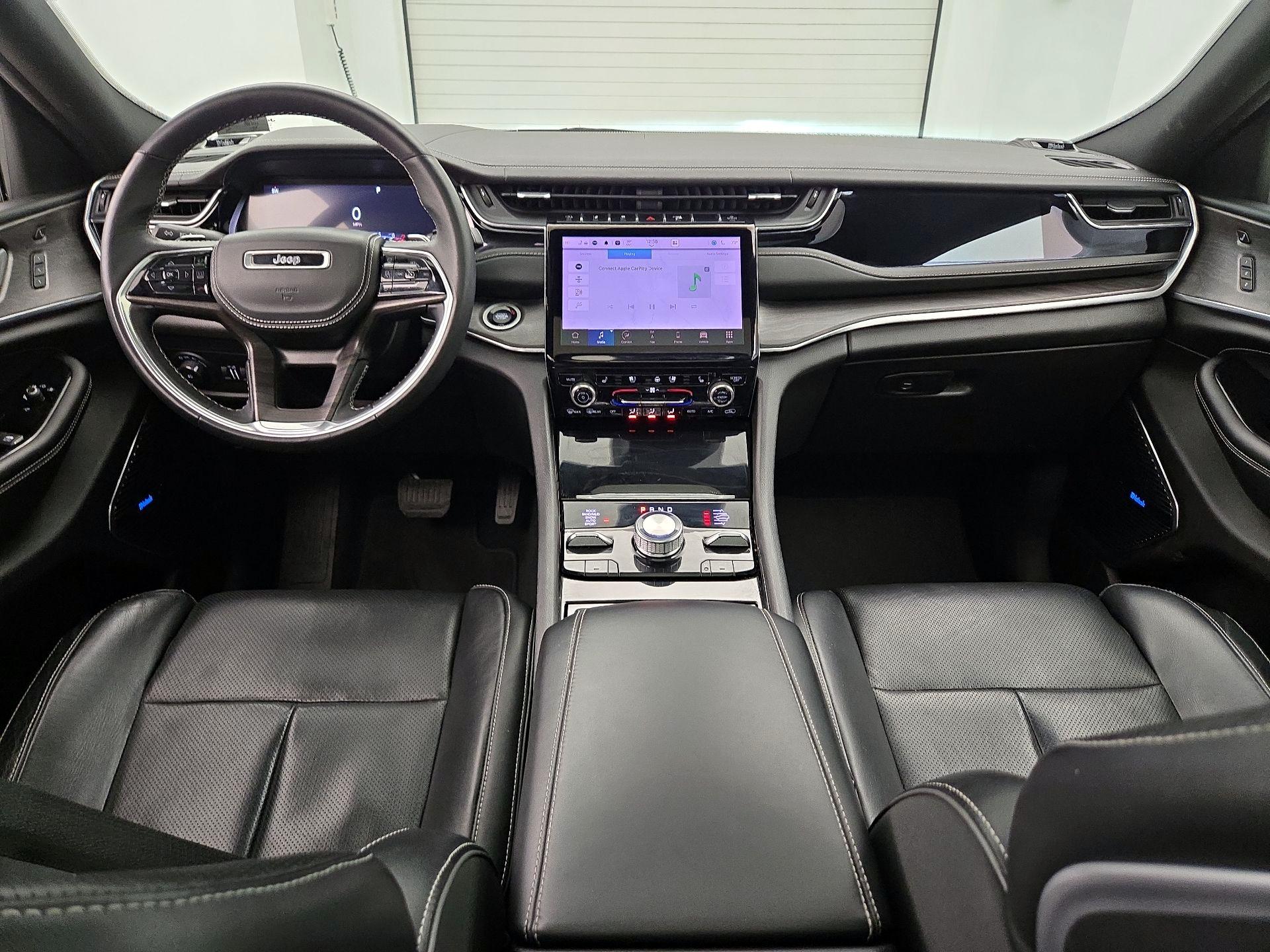 Thumbnail: 2022 Jeep Grand Cherokee - 9