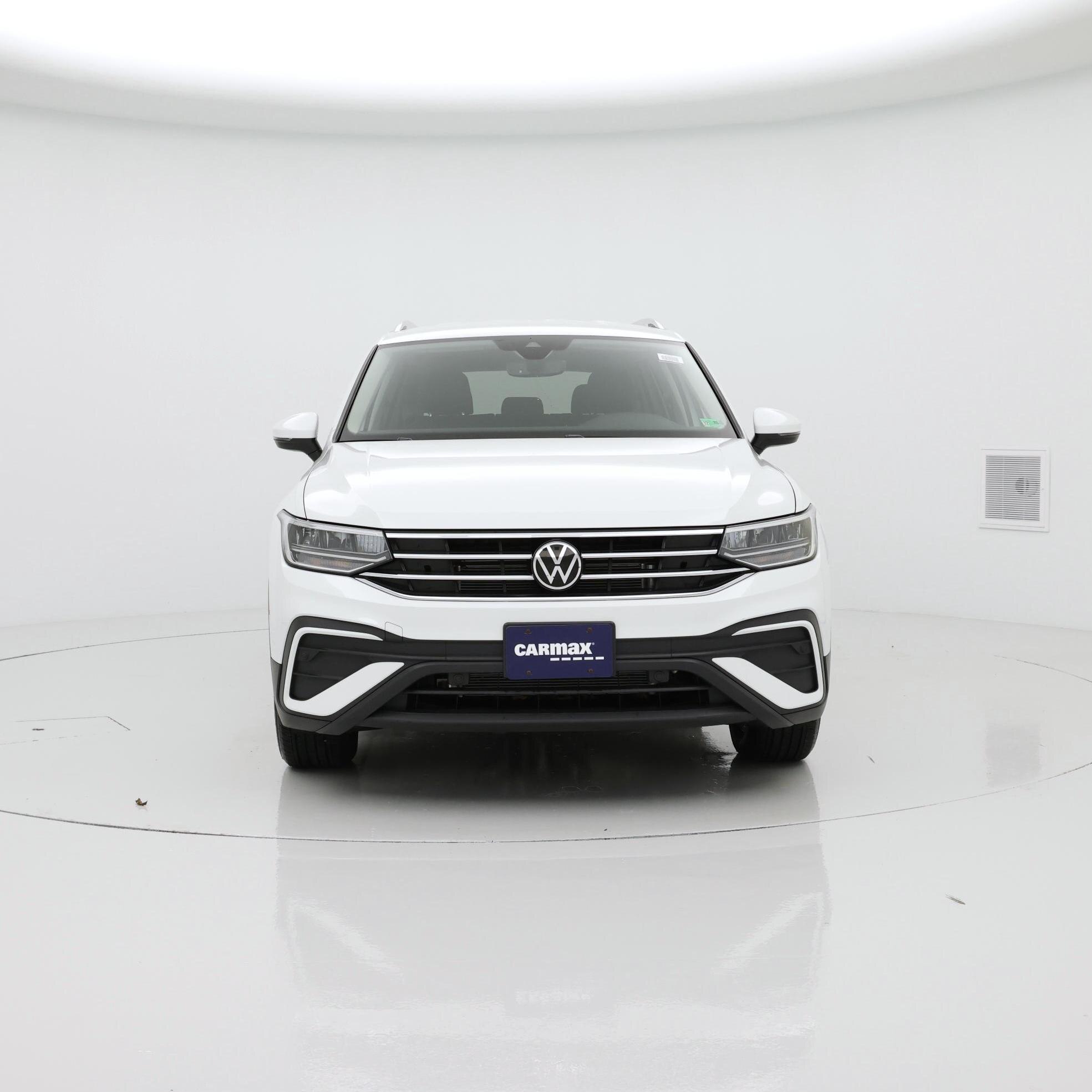 Thumbnail: 2022 Volkswagen Tiguan - 5