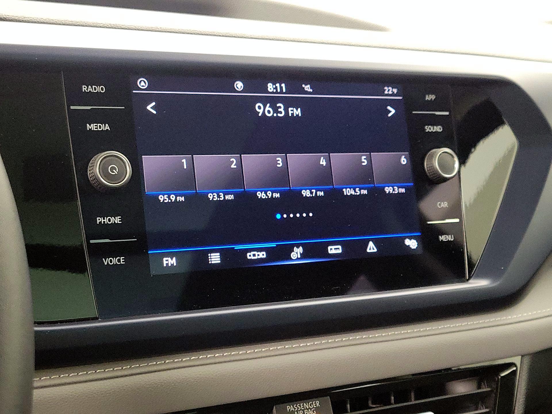 Thumbnail: 2024 Volkswagen Taos - 15