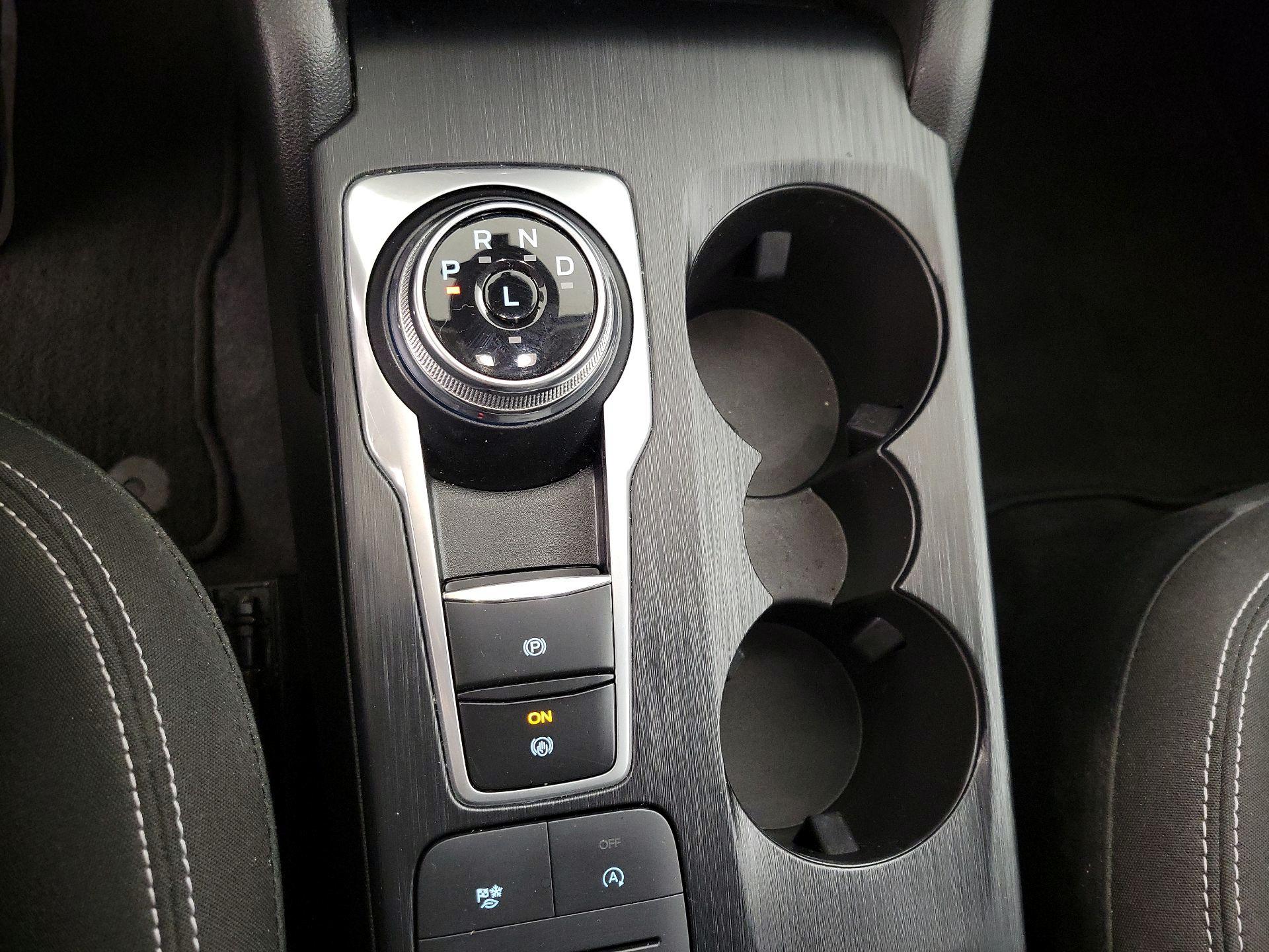 Thumbnail: 2023 Ford Escape - 17