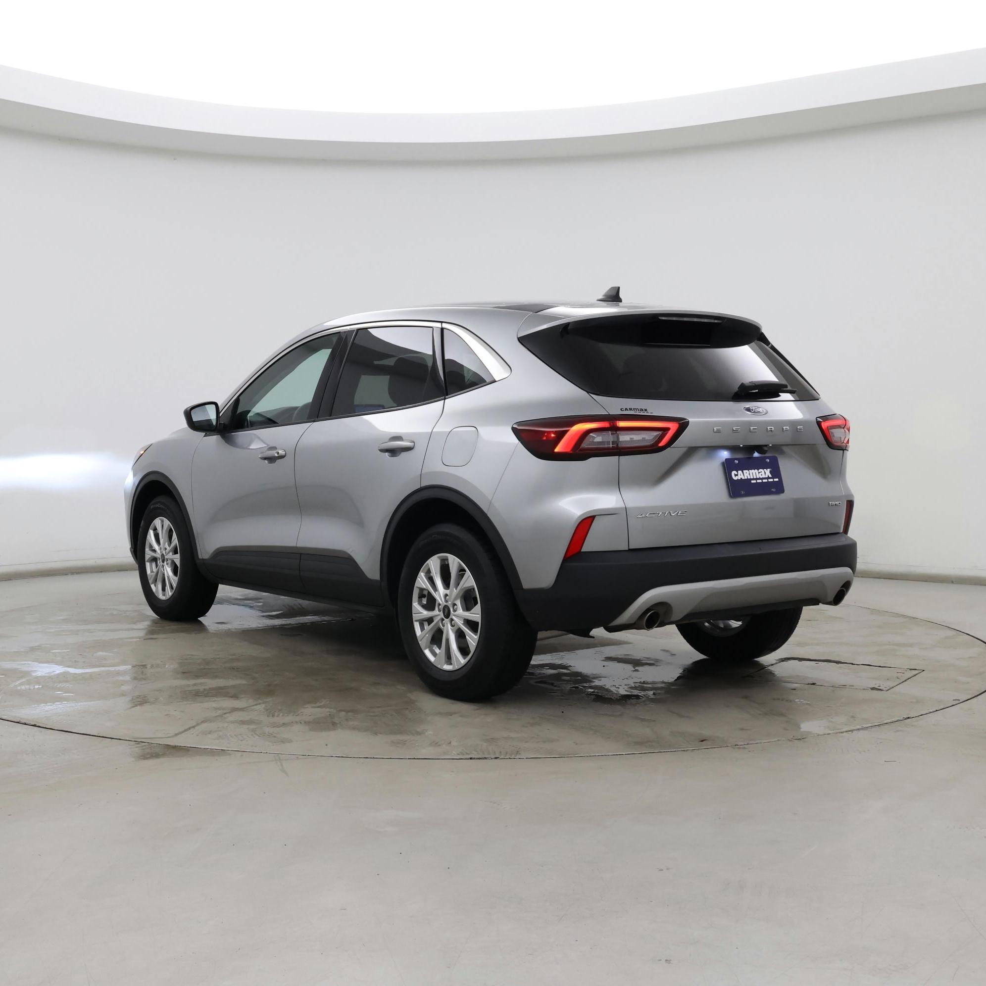 Thumbnail: 2023 Ford Escape - 2