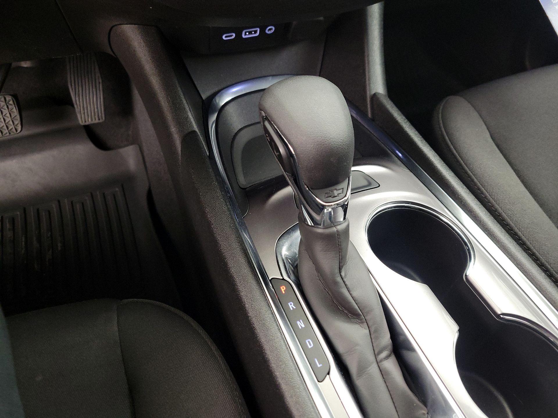 Thumbnail: 2023 Chevrolet Malibu - 17