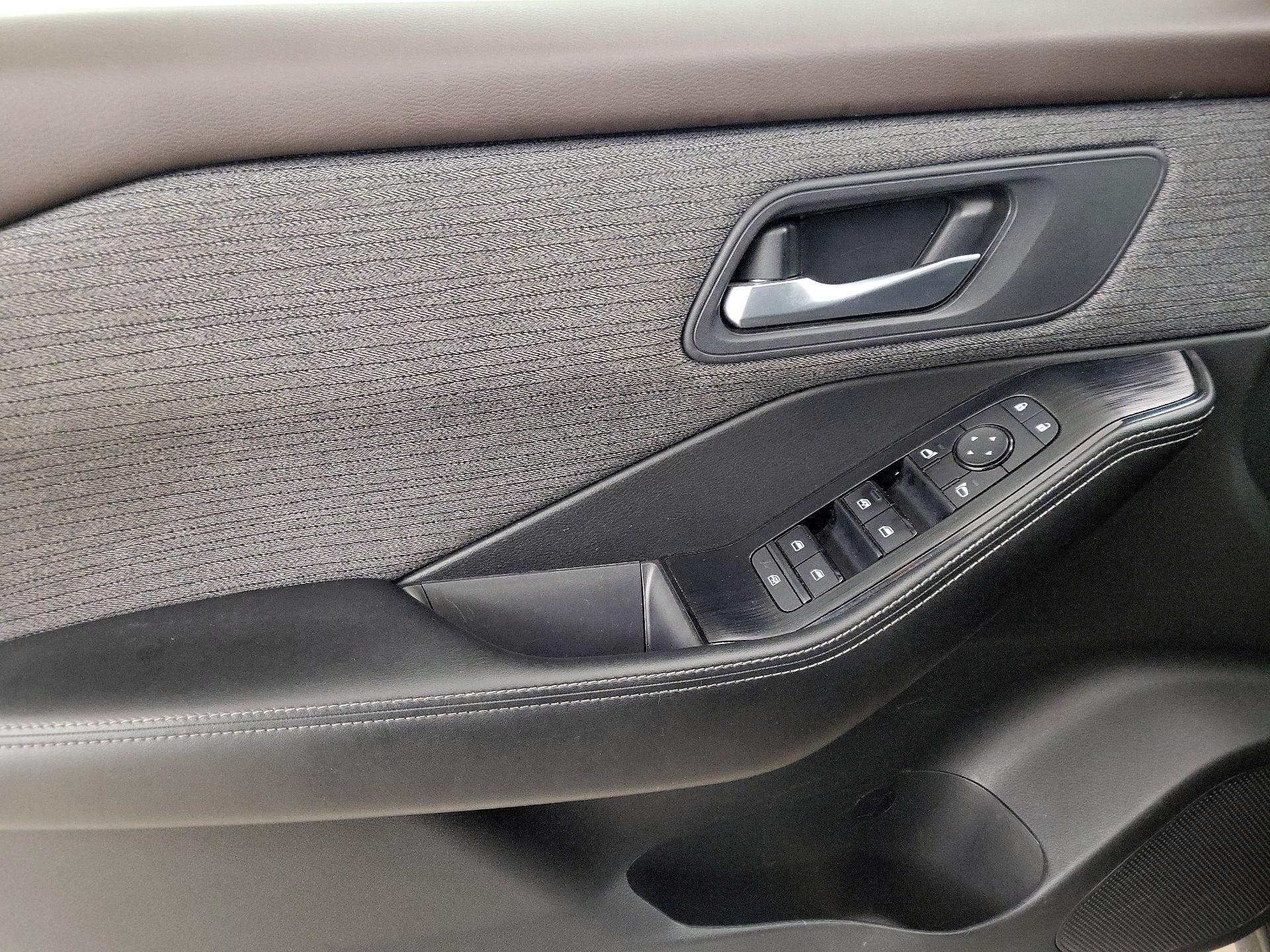 Thumbnail: 2022 Nissan Rogue - 12