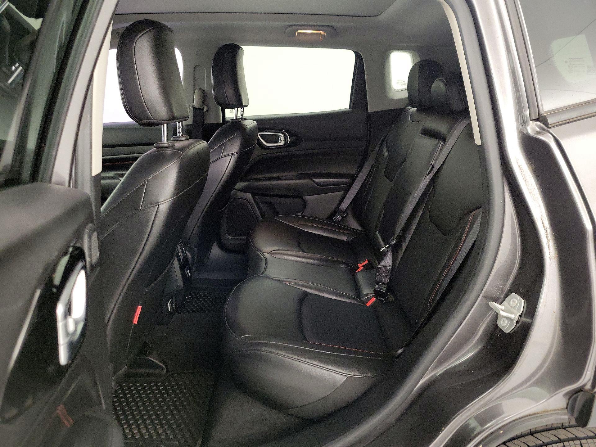 Thumbnail: 2022 Jeep Compass - 20