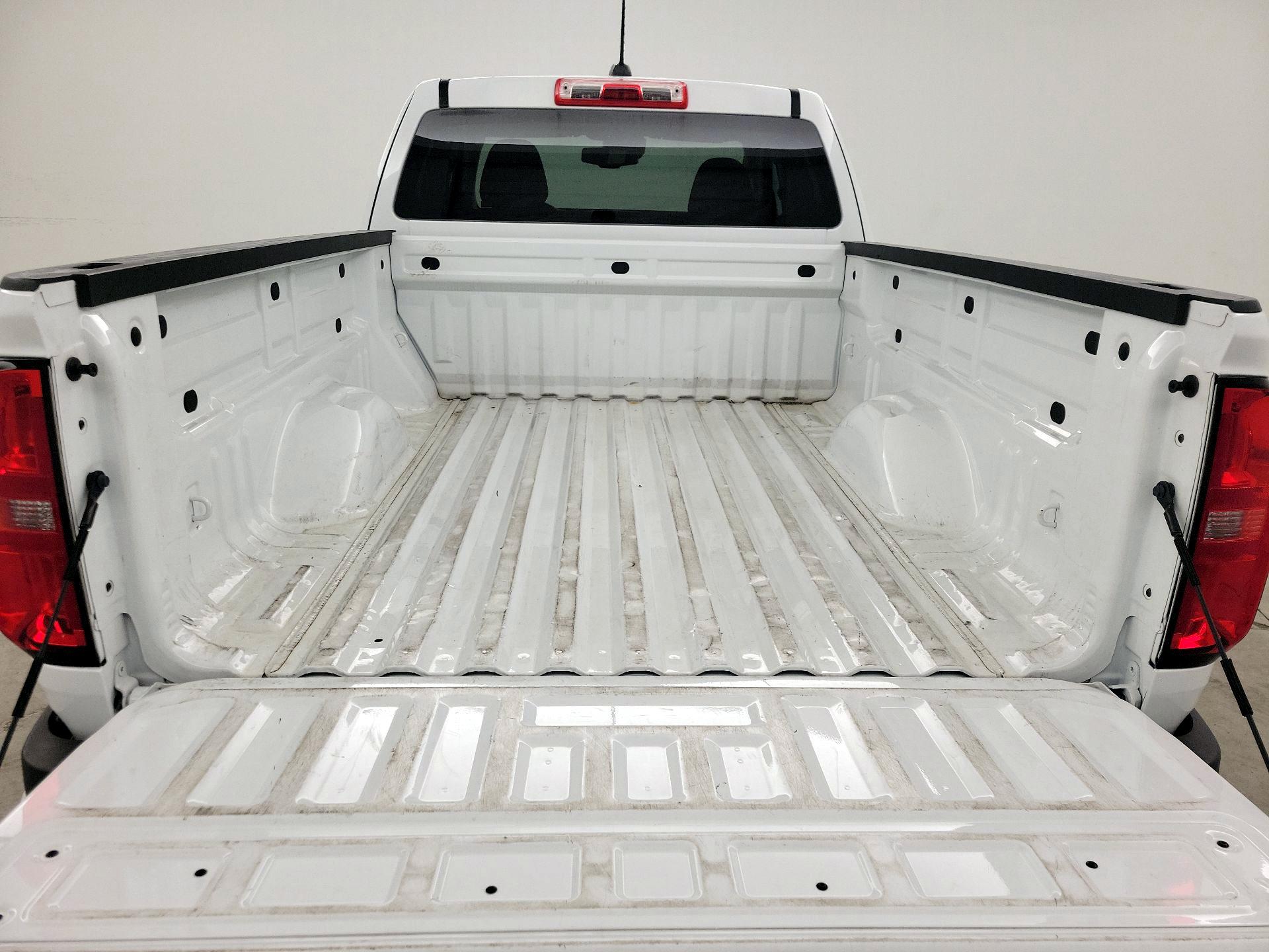 Thumbnail: 2022 Chevrolet Colorado - 20