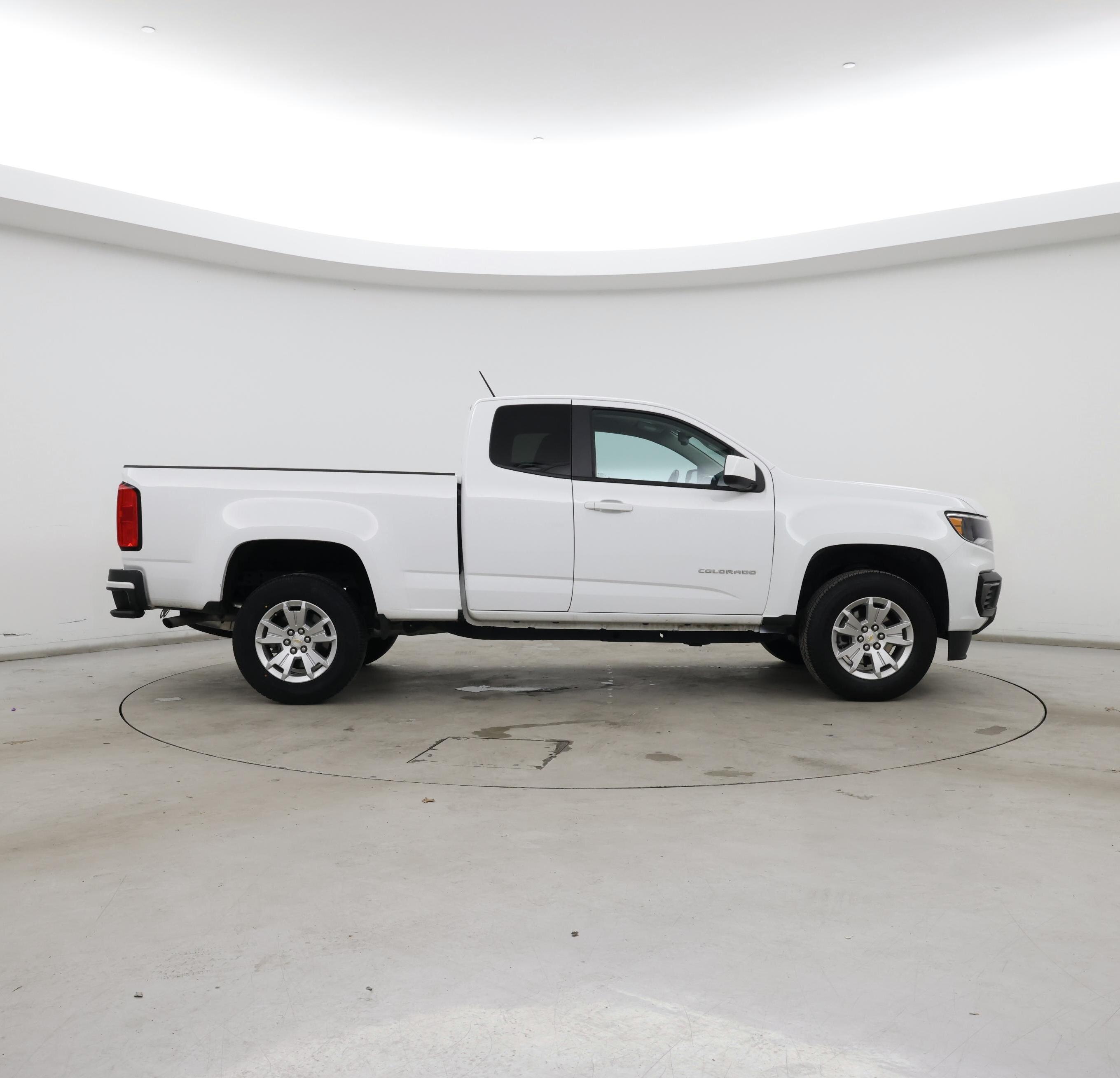 Thumbnail: 2022 Chevrolet Colorado - 7