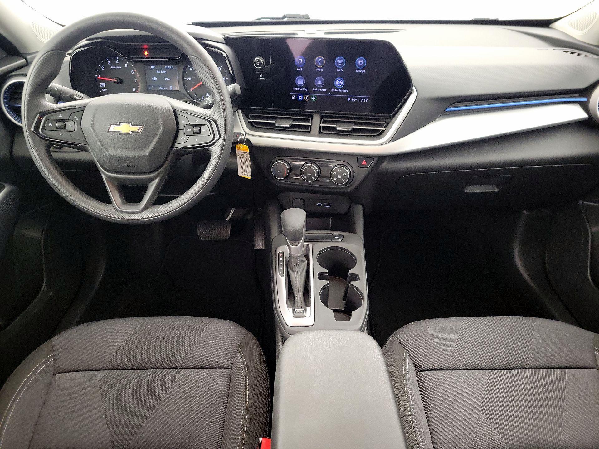 Thumbnail: 2024 Chevrolet Trax - 9