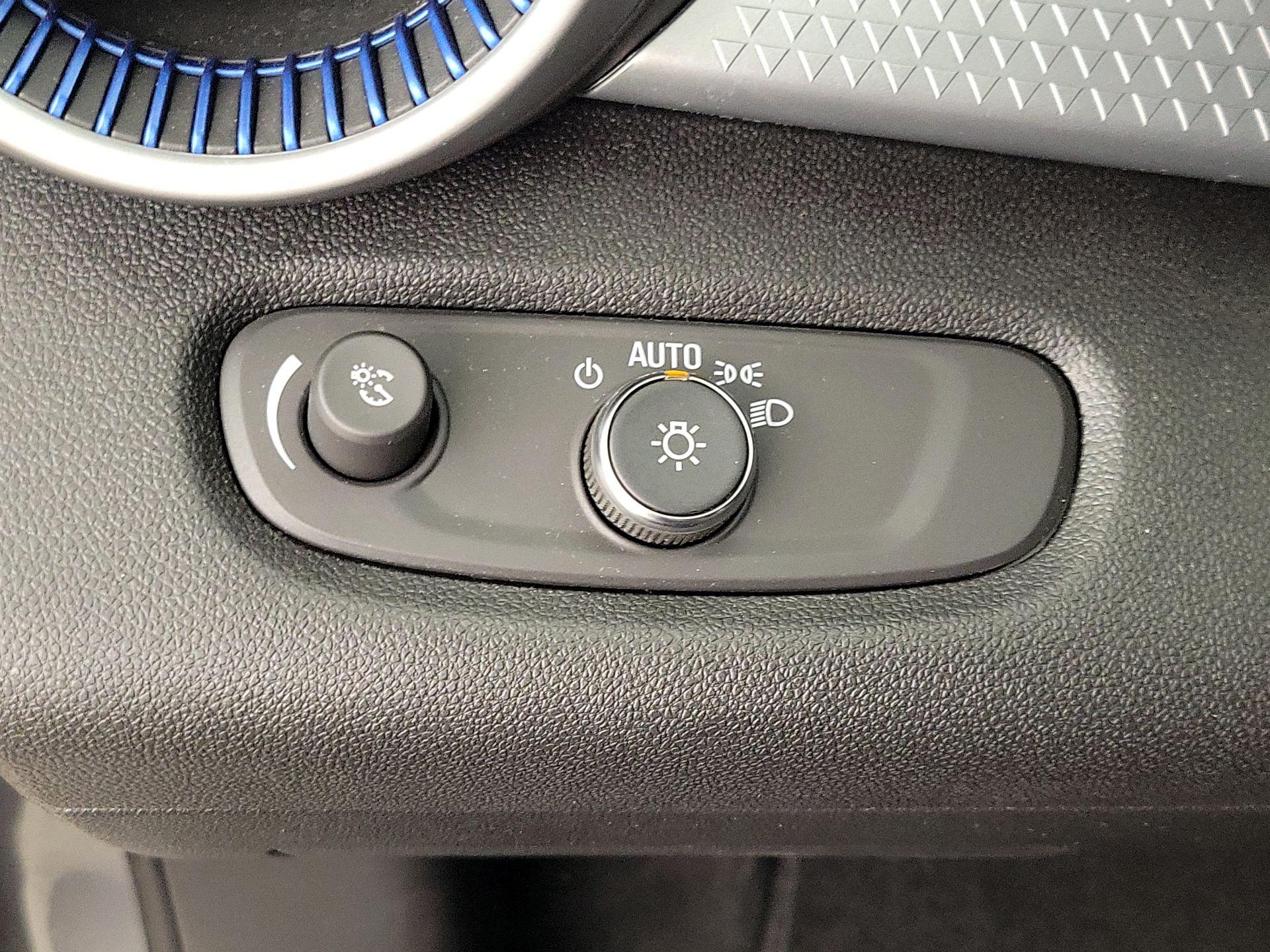 Thumbnail: 2024 Chevrolet Trax - 13