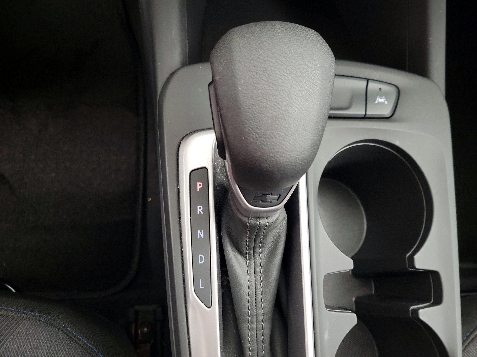 Thumbnail: 2024 Chevrolet Trax - 17