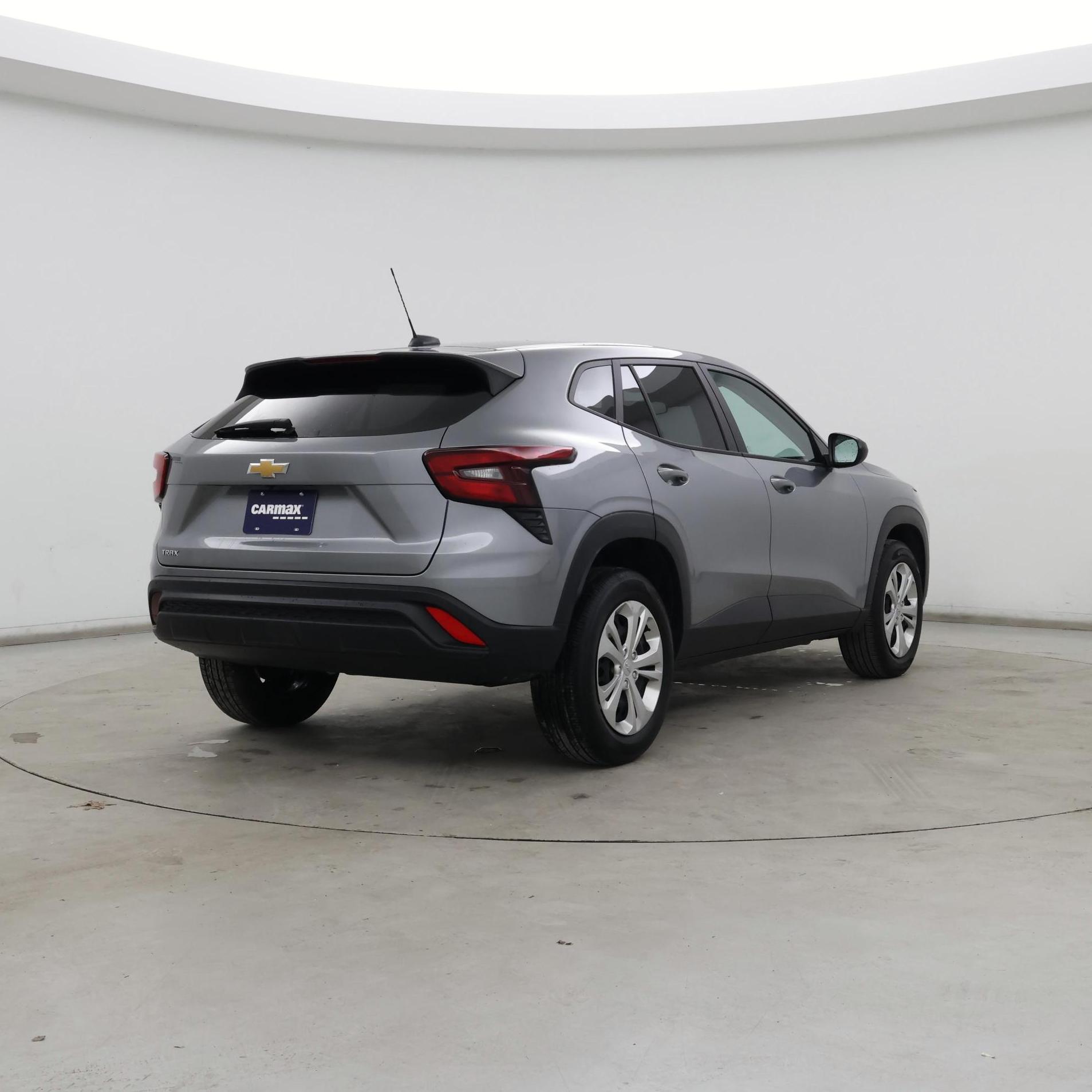 Thumbnail: 2024 Chevrolet Trax - 8