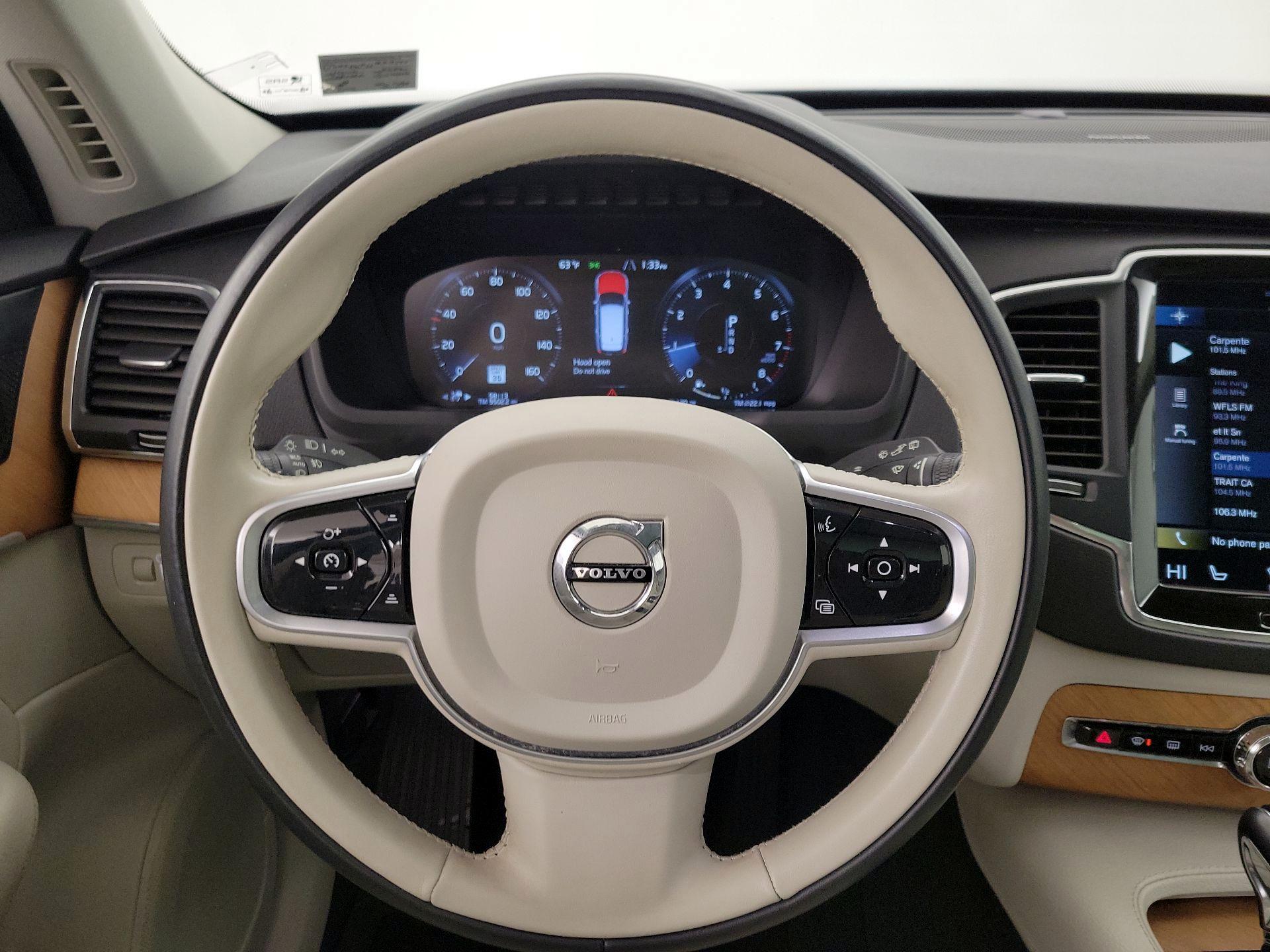 Thumbnail: 2022 Volvo XC90 - 10