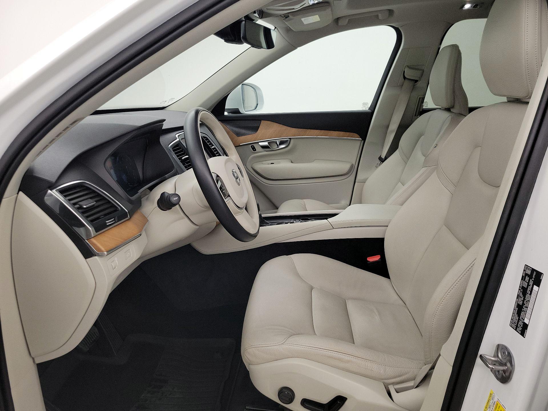 Thumbnail: 2022 Volvo XC90 - 11