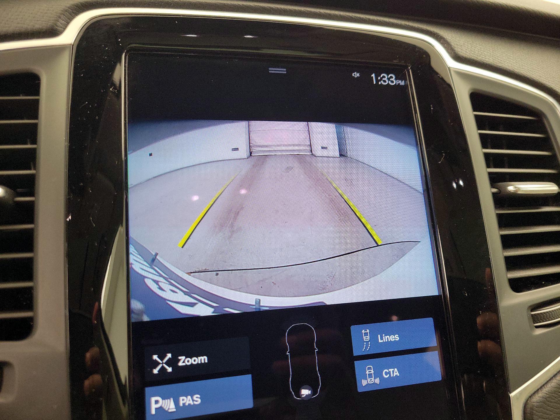 Thumbnail: 2022 Volvo XC90 - 15