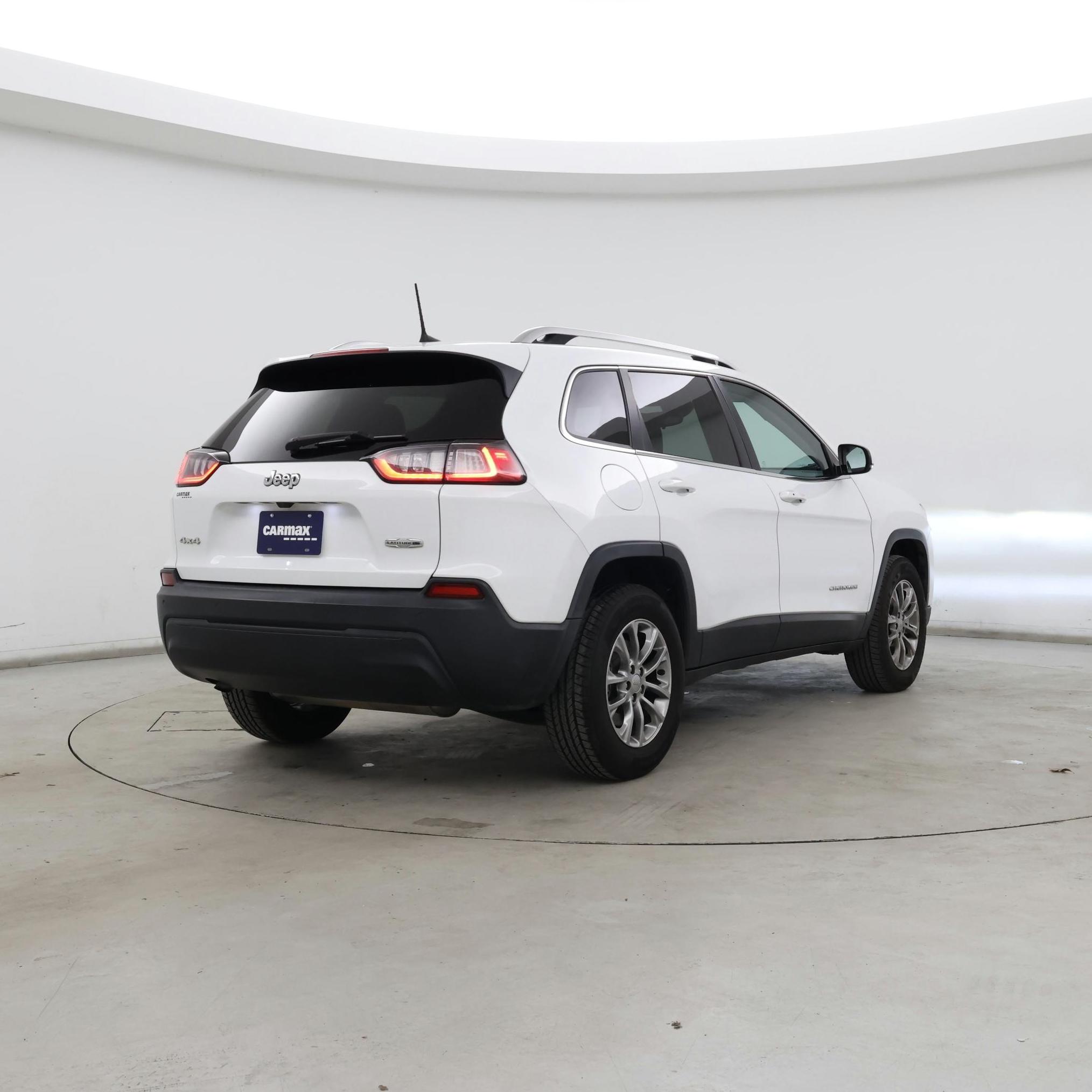 Thumbnail: 2021 Jeep Cherokee - 8