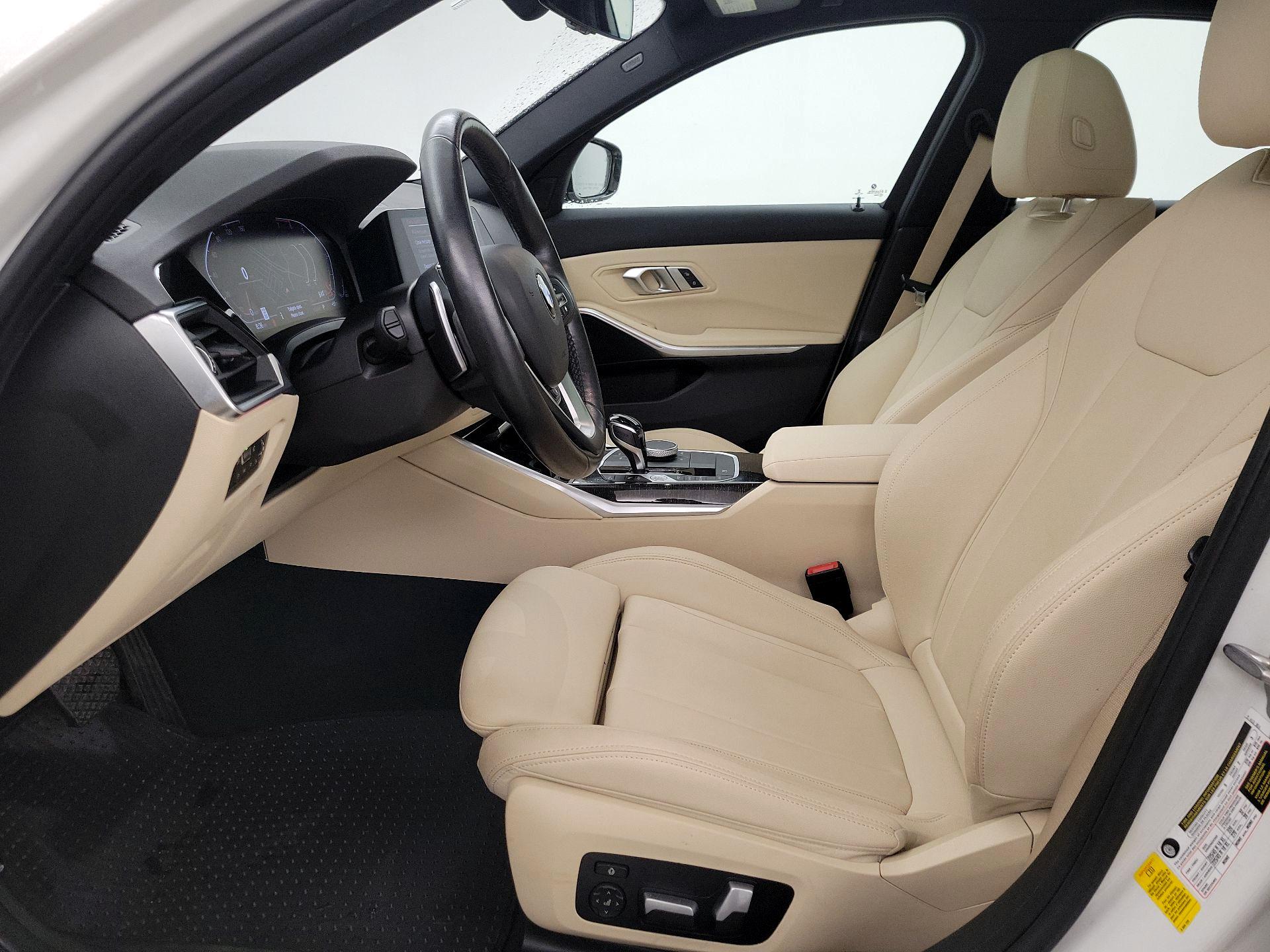 Thumbnail: 2021 BMW 3 Series - 11