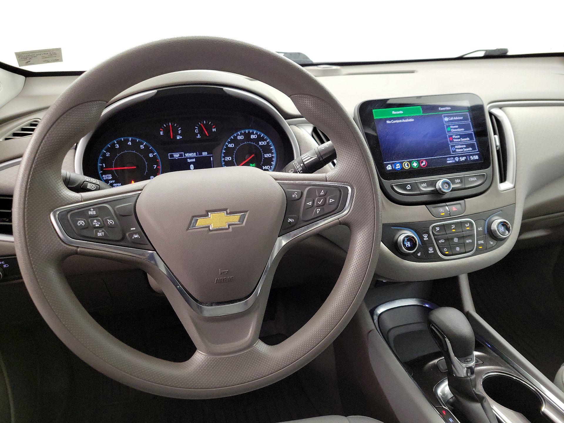 Thumbnail: 2023 Chevrolet Malibu - 10