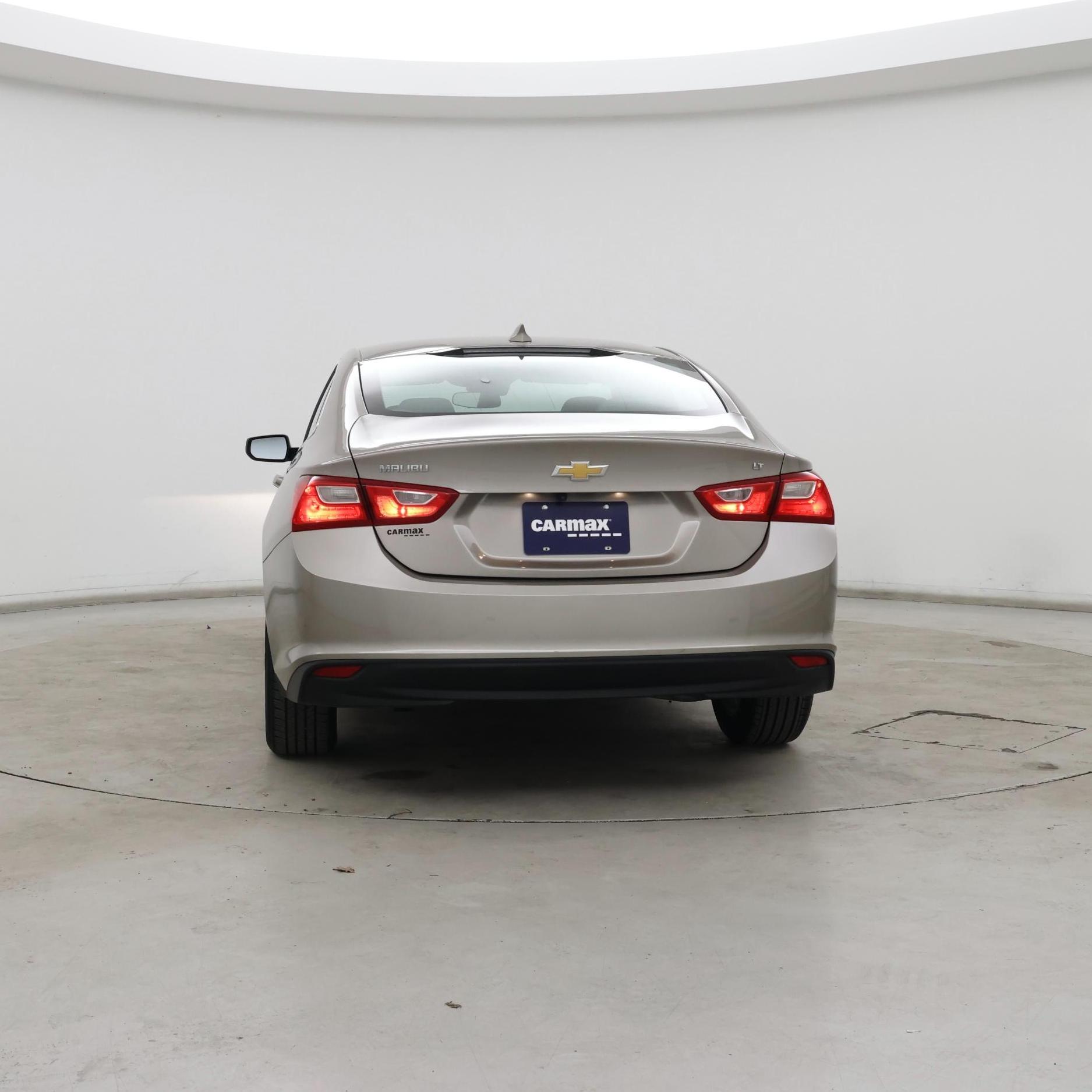 Thumbnail: 2023 Chevrolet Malibu - 6