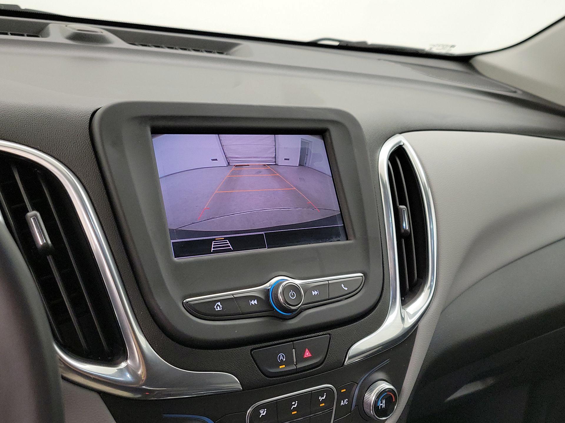 Thumbnail: 2022 Chevrolet Equinox - 14