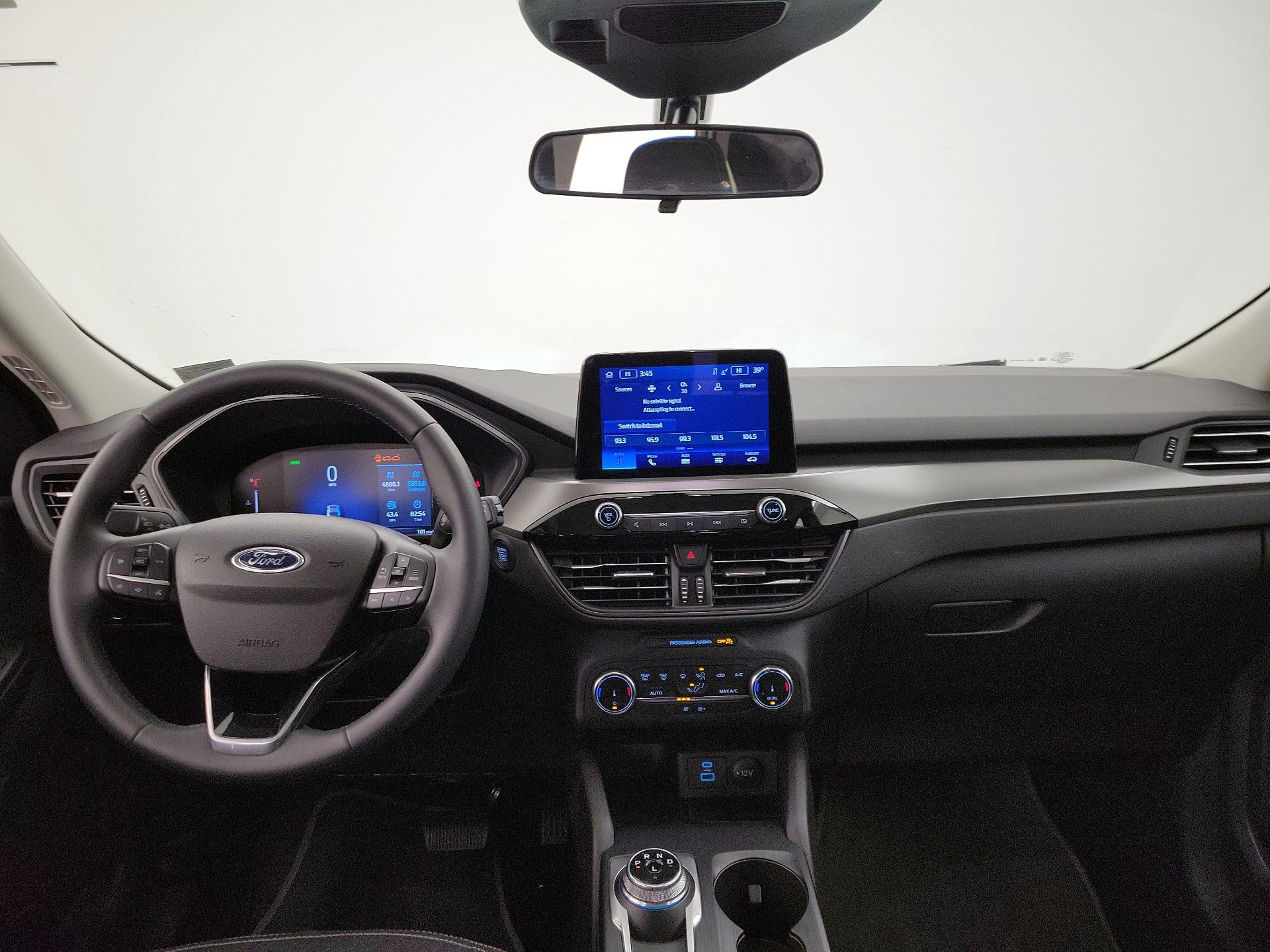 Thumbnail: 2023 Ford Escape - 9