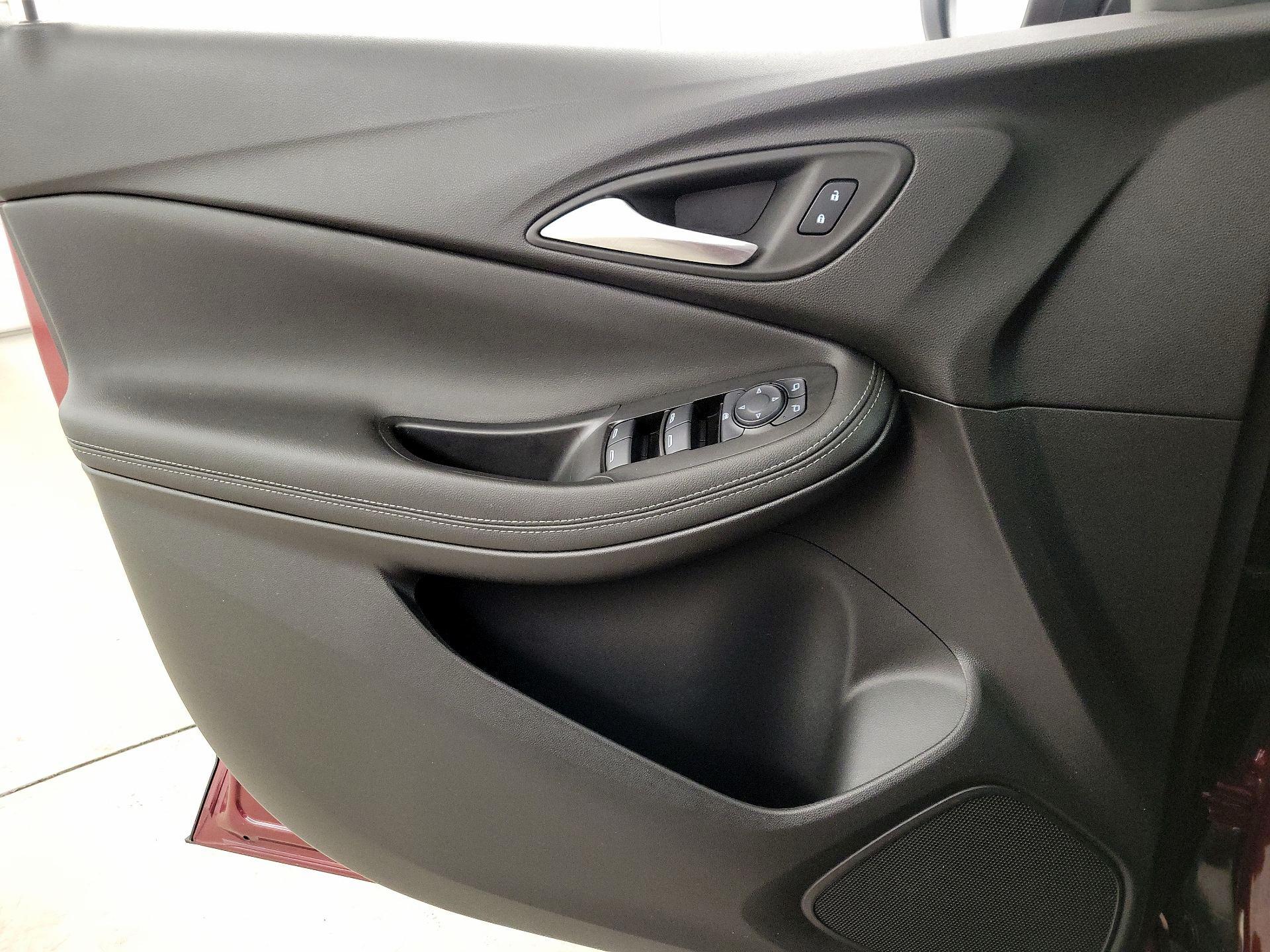 Thumbnail: 2023 Buick Encore GX - 12