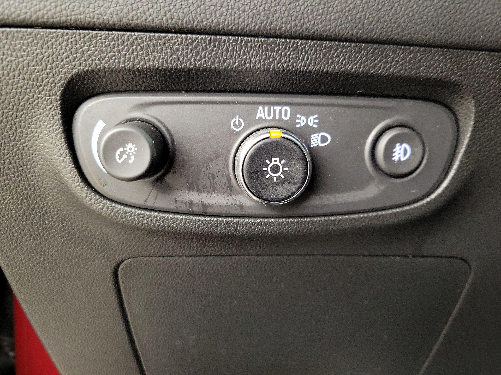 Thumbnail: 2023 Buick Encore GX - 13