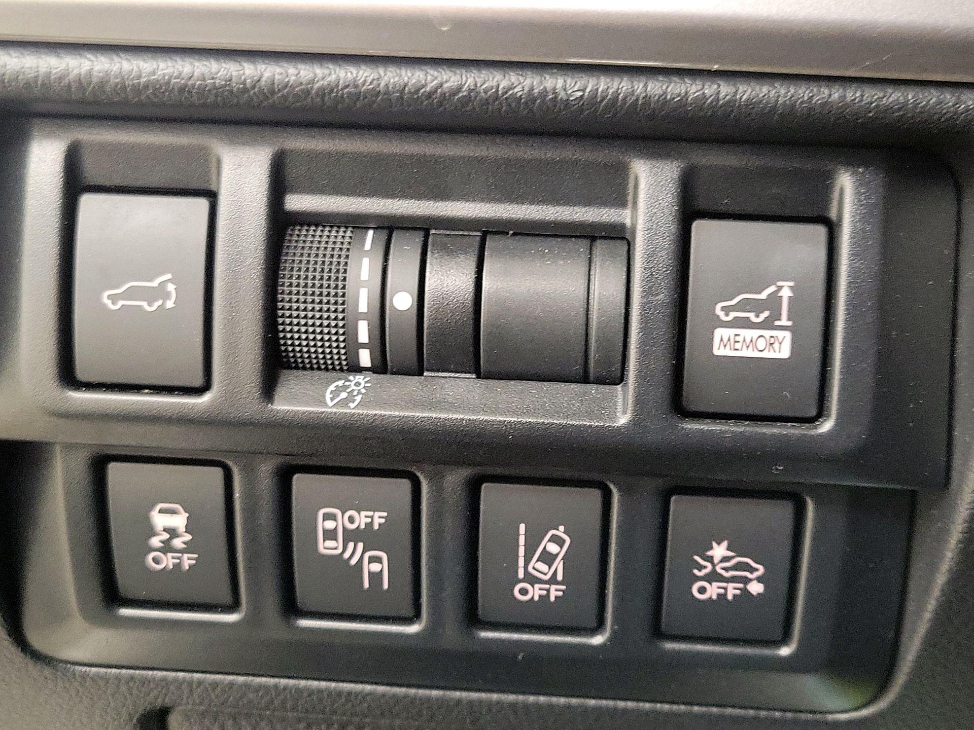 Thumbnail: 2018 Subaru Outback - 13