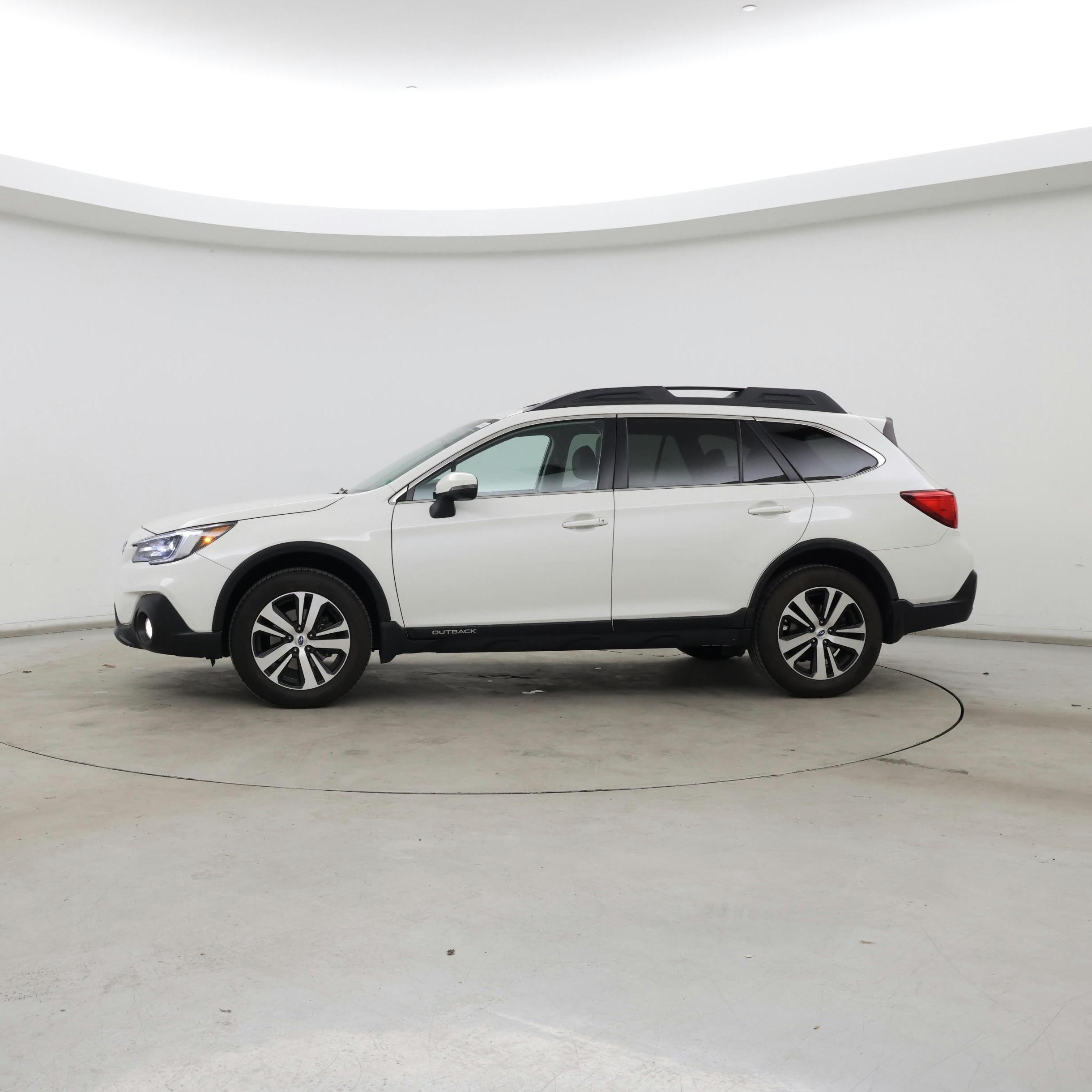 Thumbnail: 2018 Subaru Outback - 3