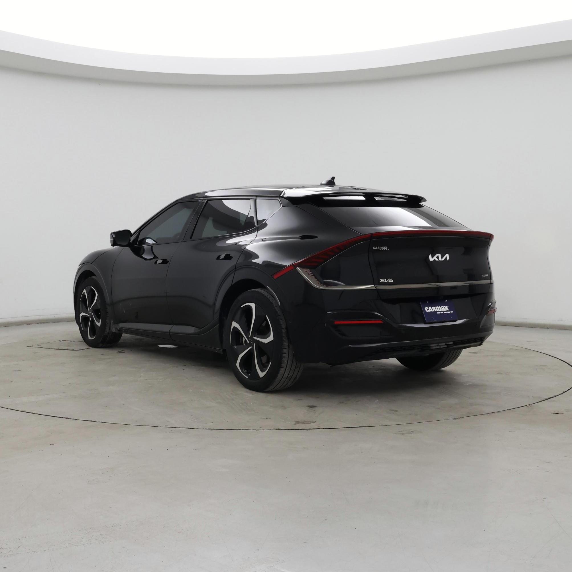 Thumbnail: 2022 Kia EV6 - 2