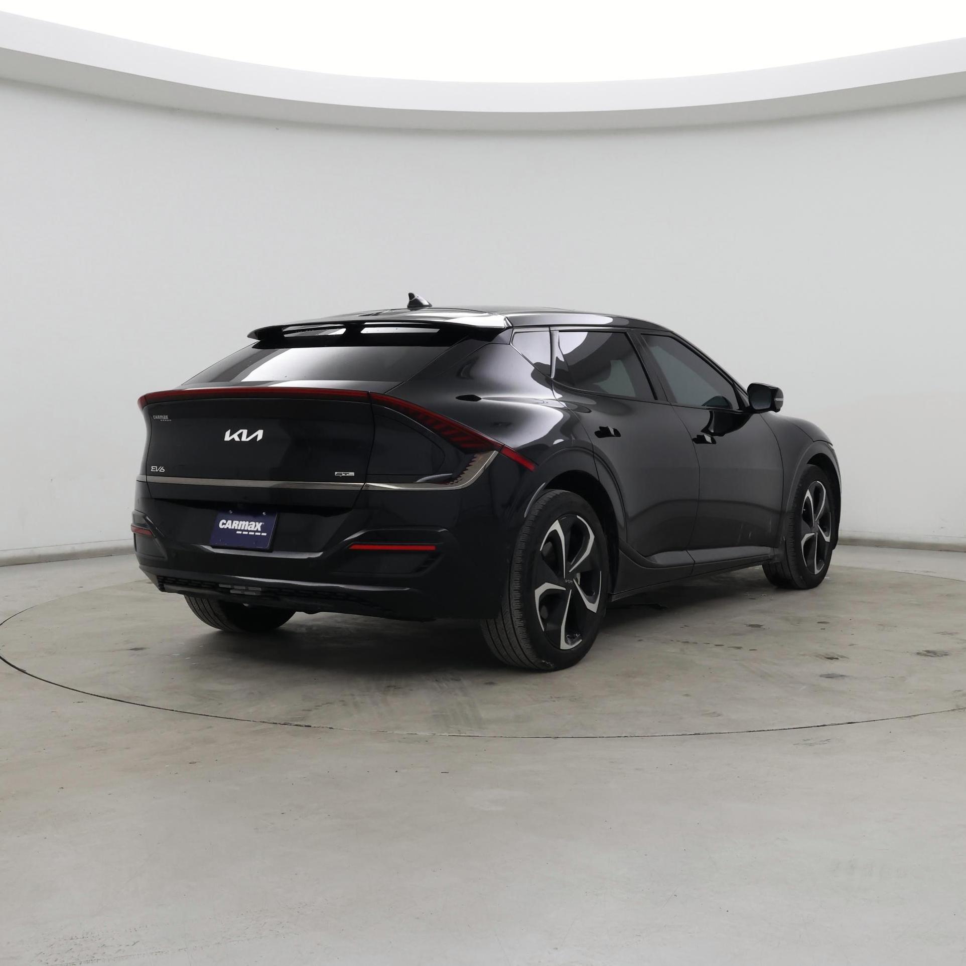 Thumbnail: 2022 Kia EV6 - 8